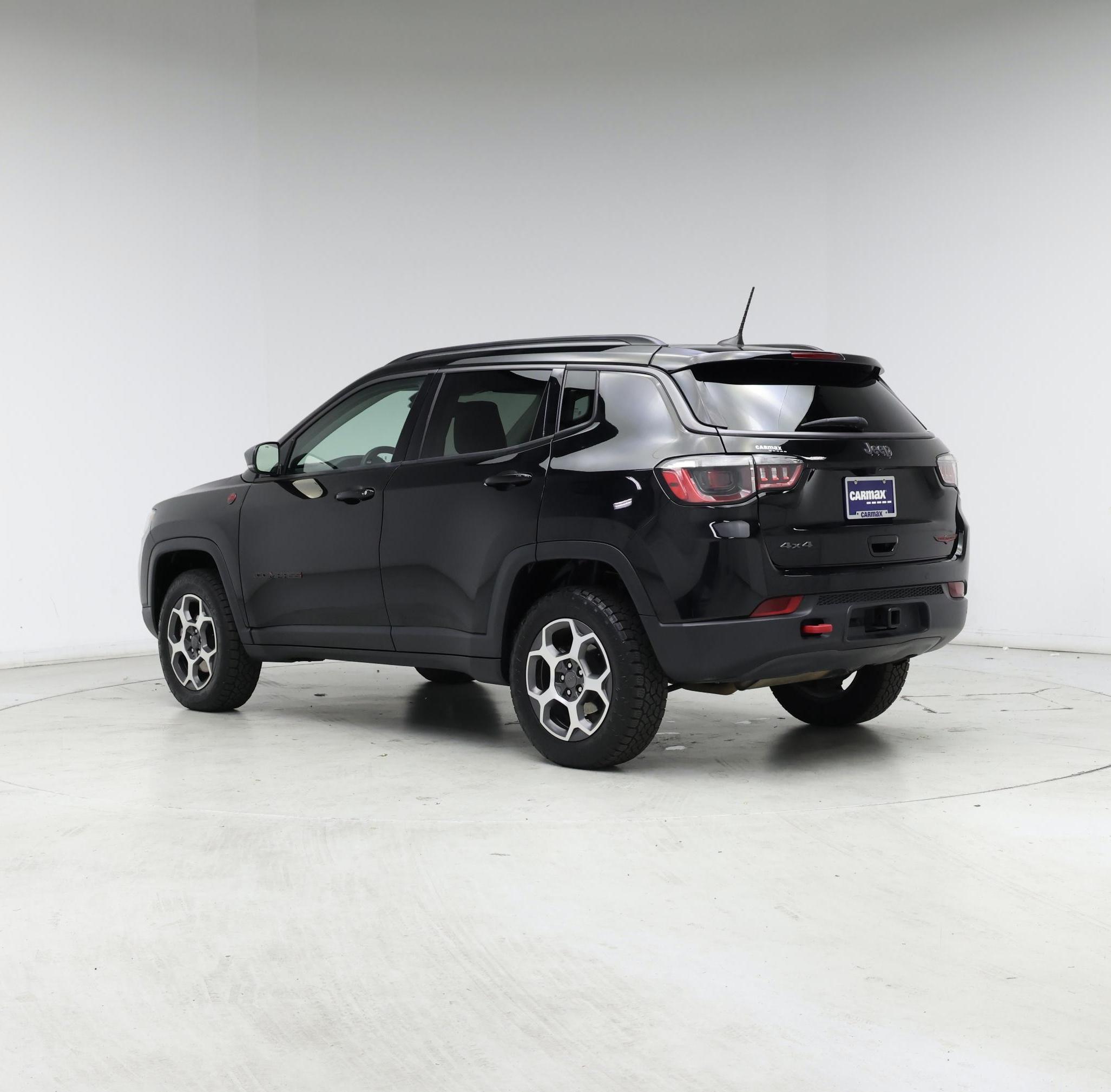 Thumbnail: 2022 Jeep Compass - 2