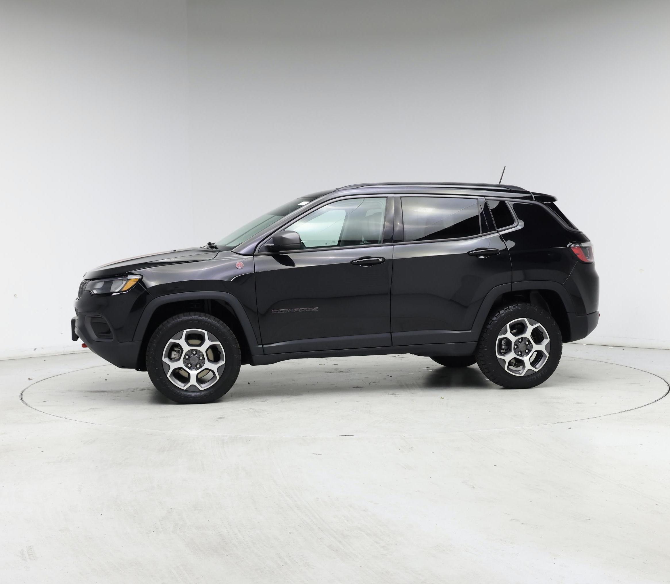 Thumbnail: 2022 Jeep Compass - 3