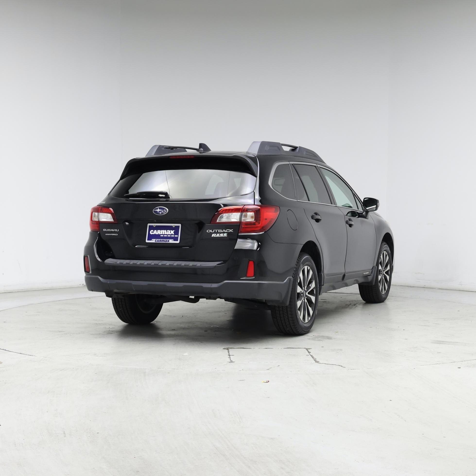 Thumbnail: 2016 Subaru Outback - 8