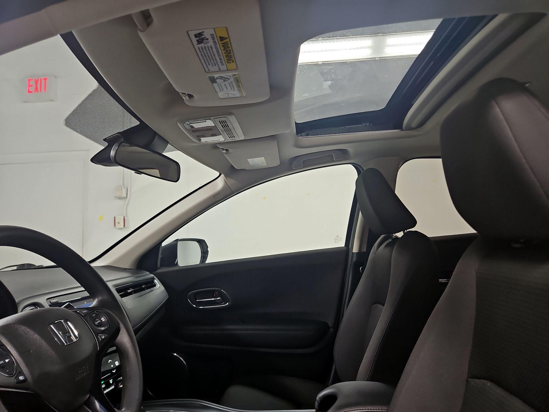 Thumbnail: 2022 Honda HR-V - 19