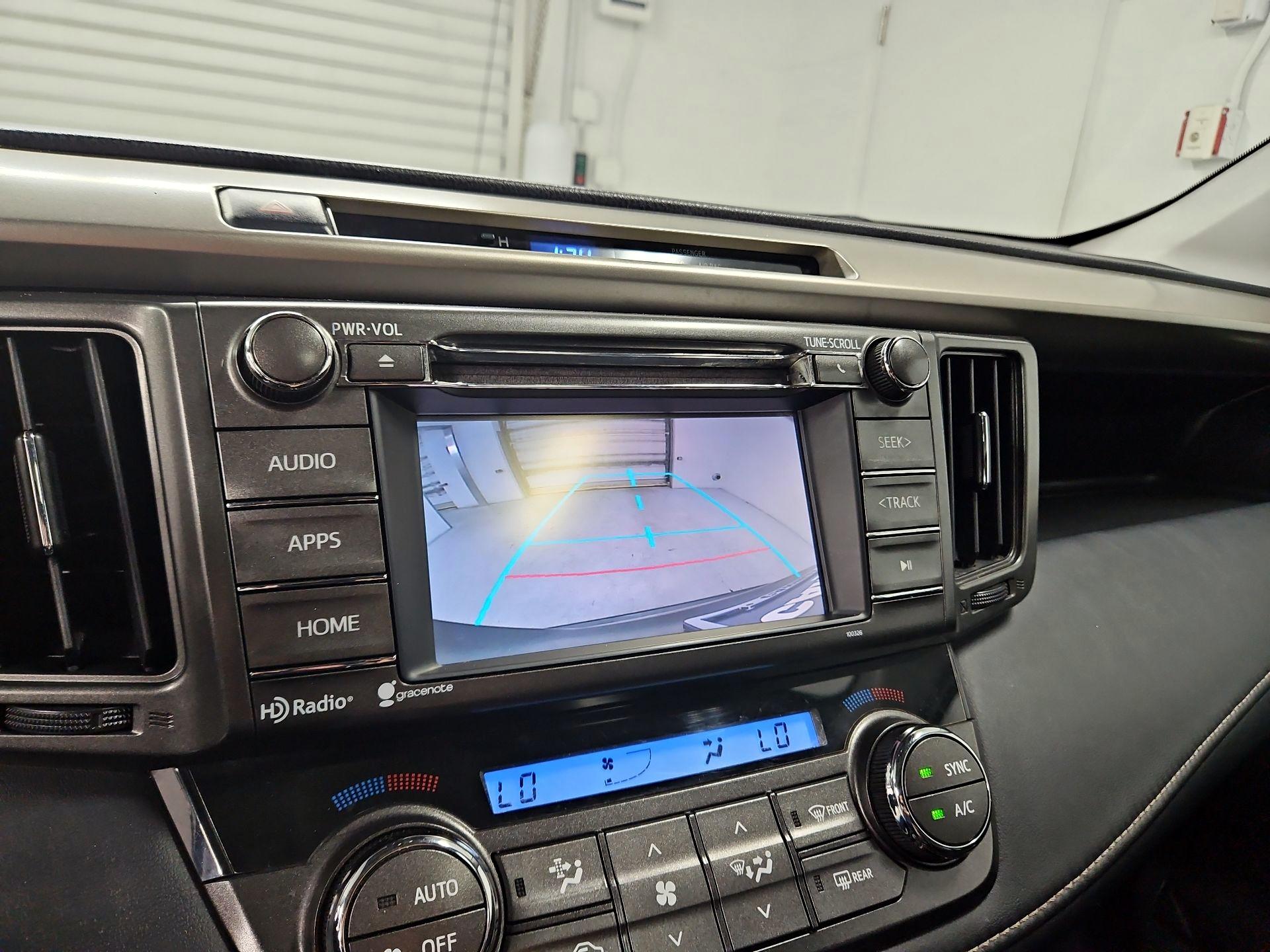 Thumbnail: 2014 Toyota RAV4 - 14