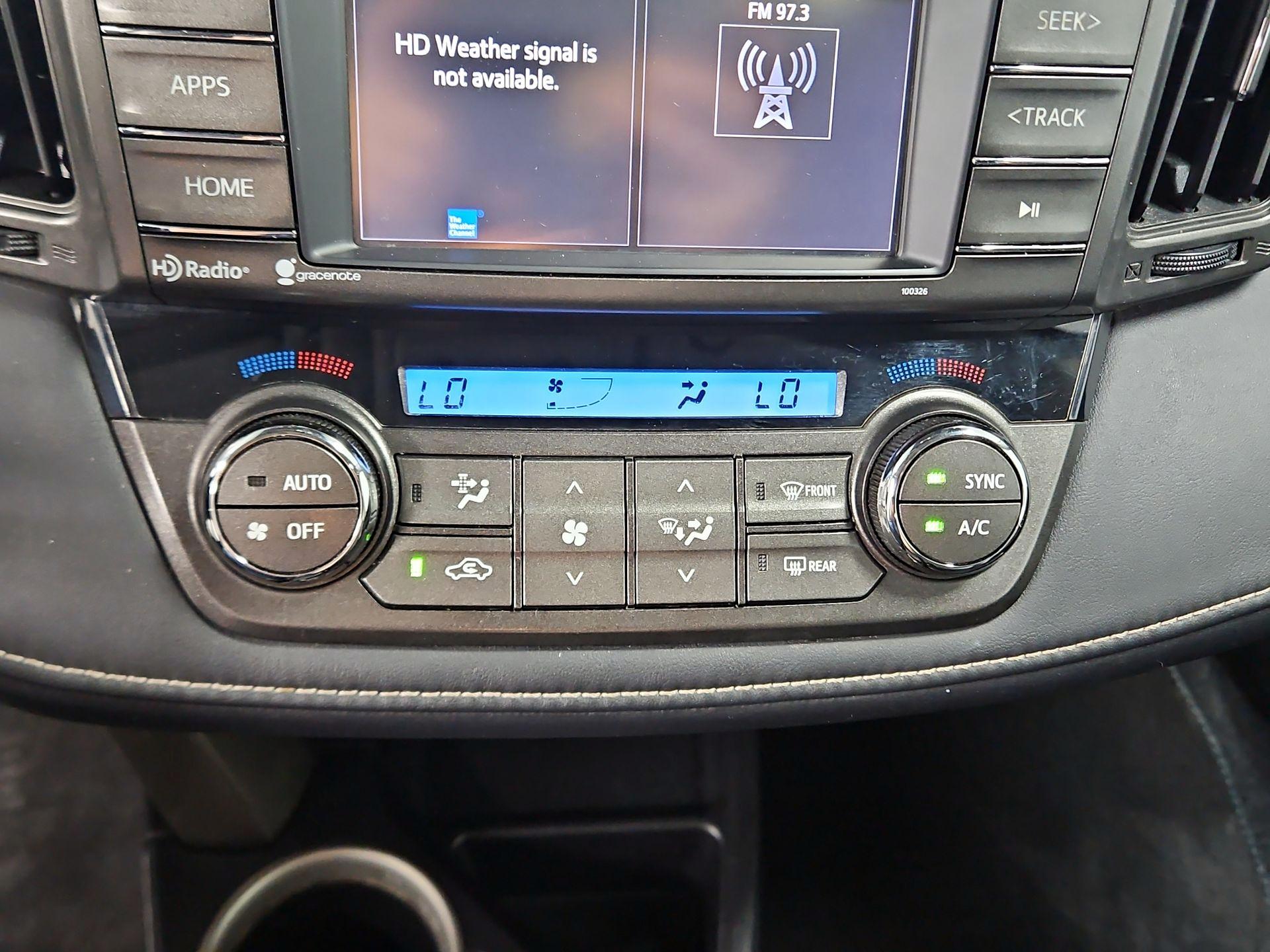 Thumbnail: 2014 Toyota RAV4 - 16