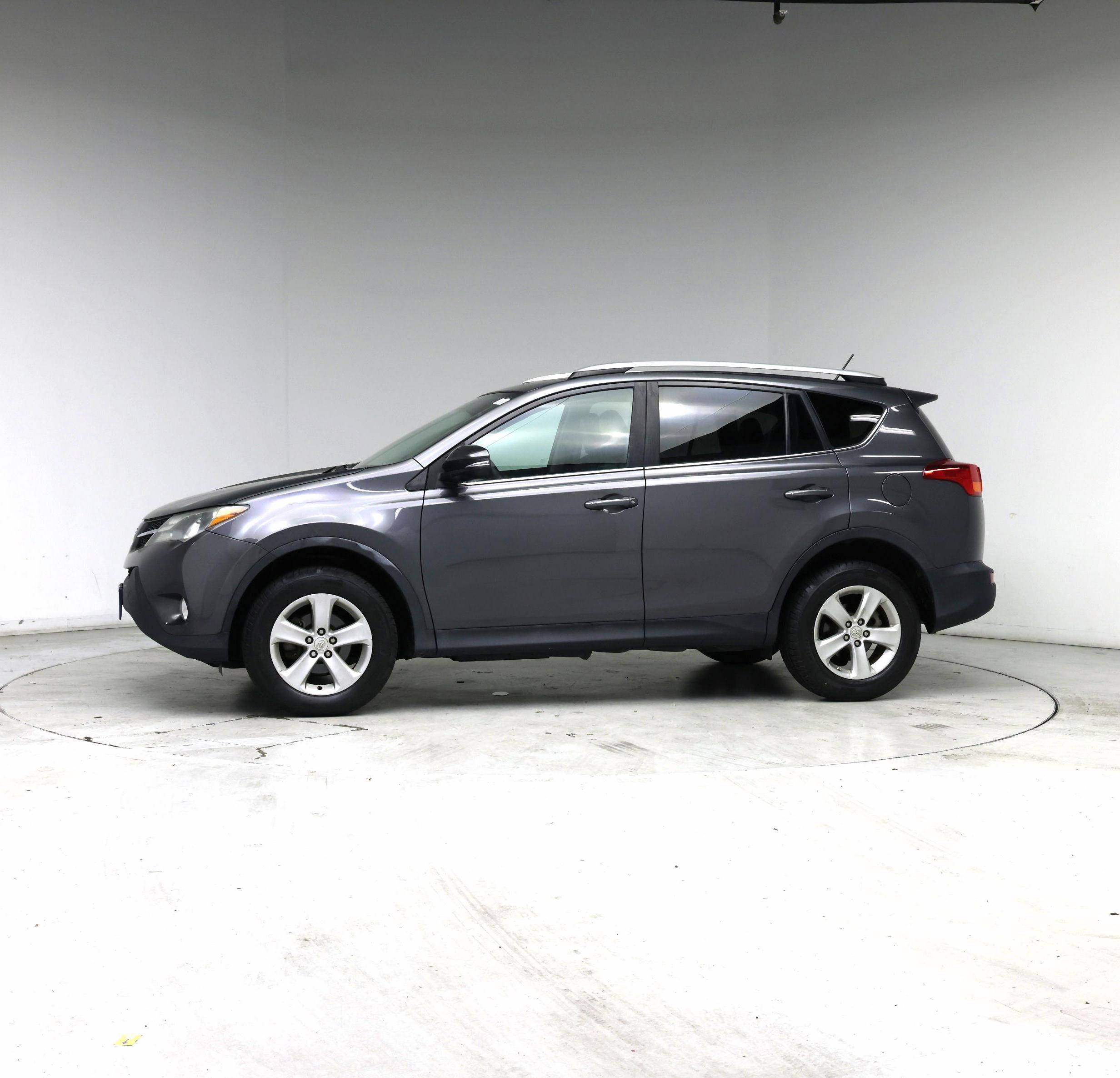 Thumbnail: 2014 Toyota RAV4 - 3