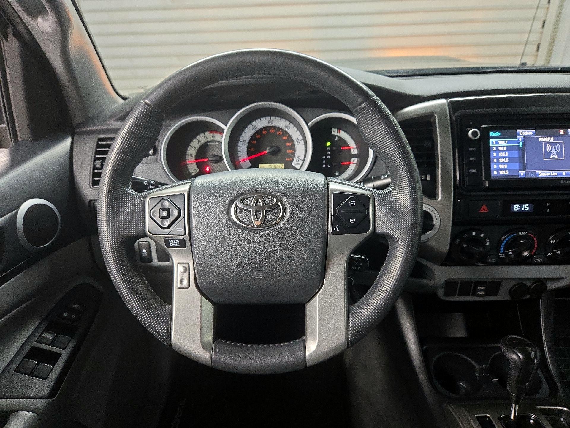 Thumbnail: 2014 Toyota Tacoma - 10