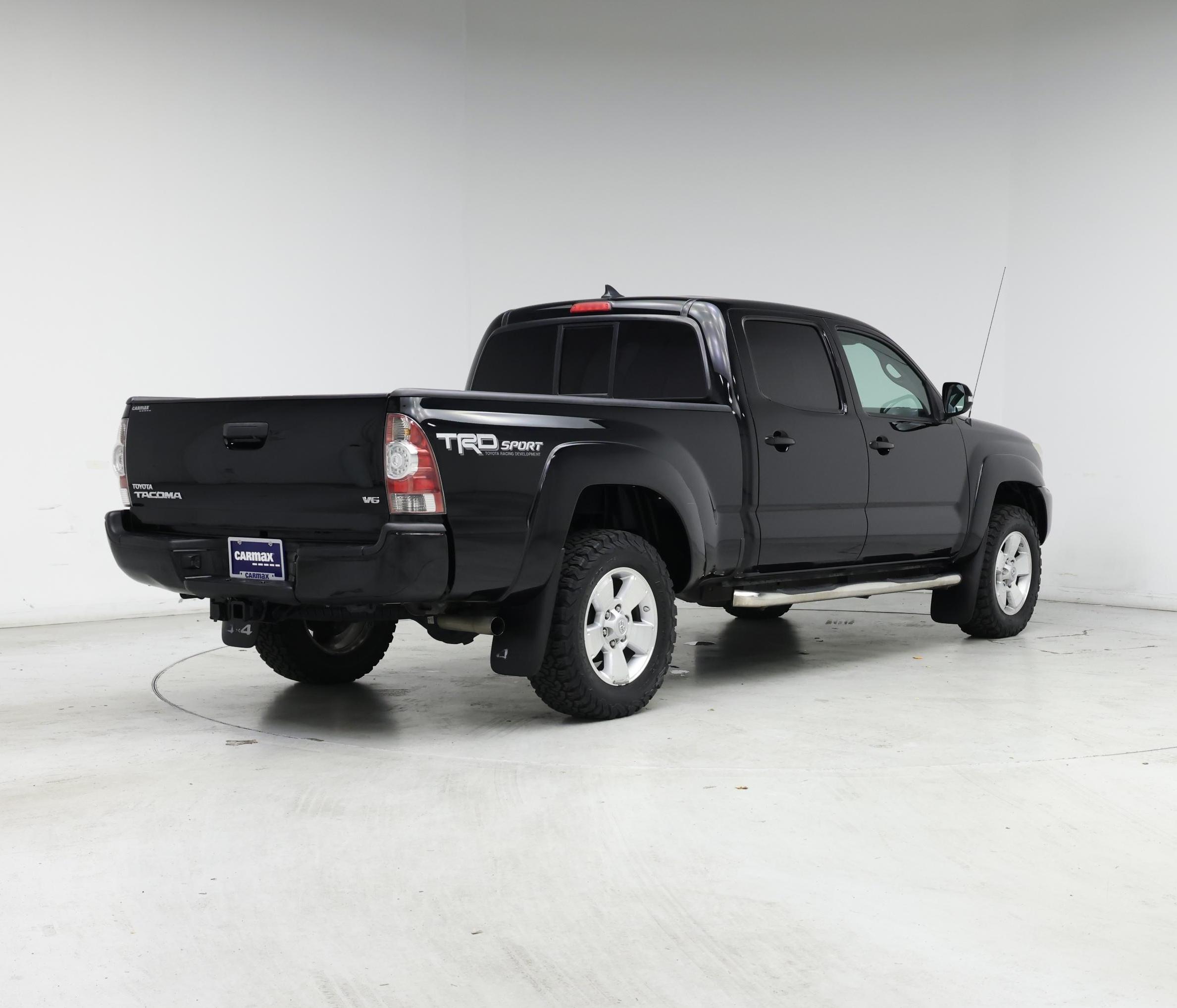 Thumbnail: 2014 Toyota Tacoma - 8