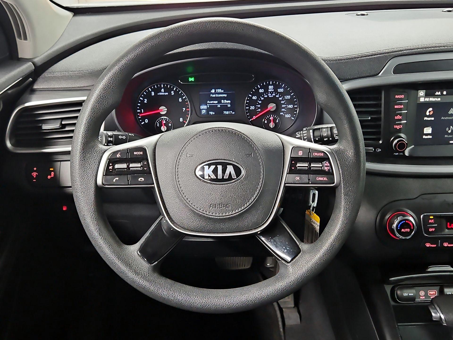 Thumbnail: 2019 Kia Sorento - 10