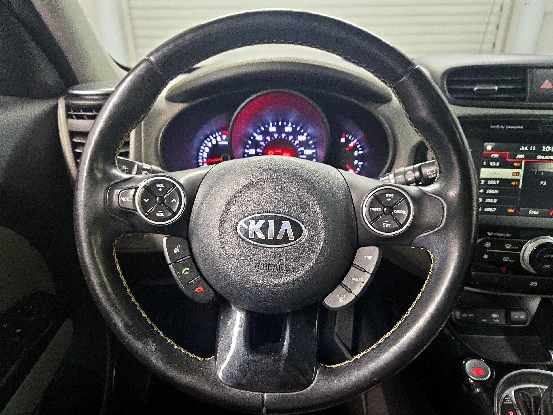 Thumbnail: 2016 Kia Soul - 10