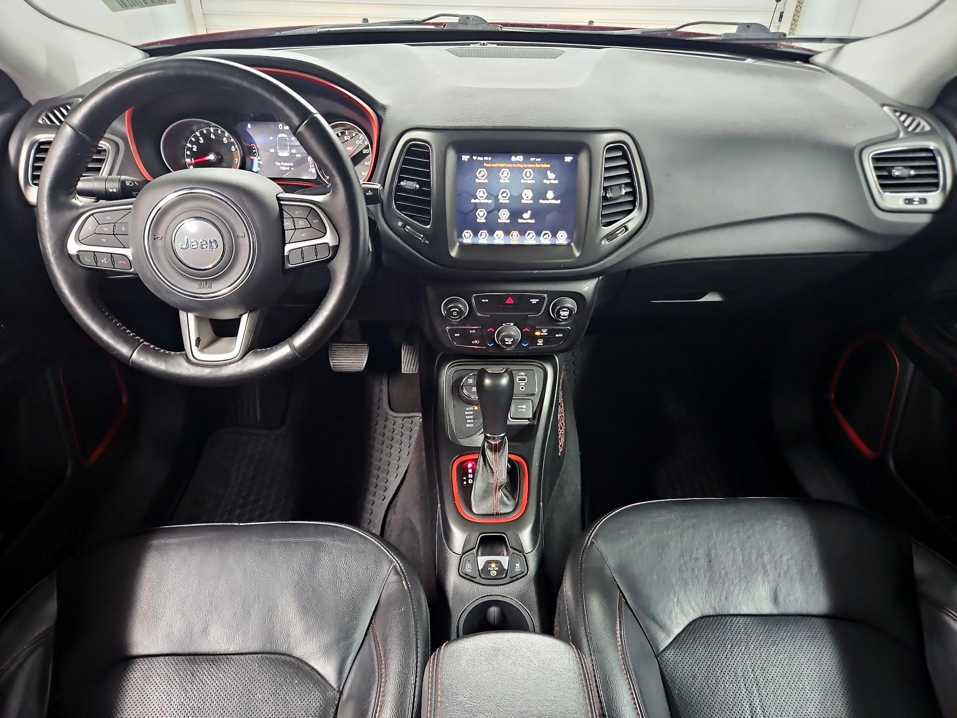 Thumbnail: 2018 Jeep Compass - 9