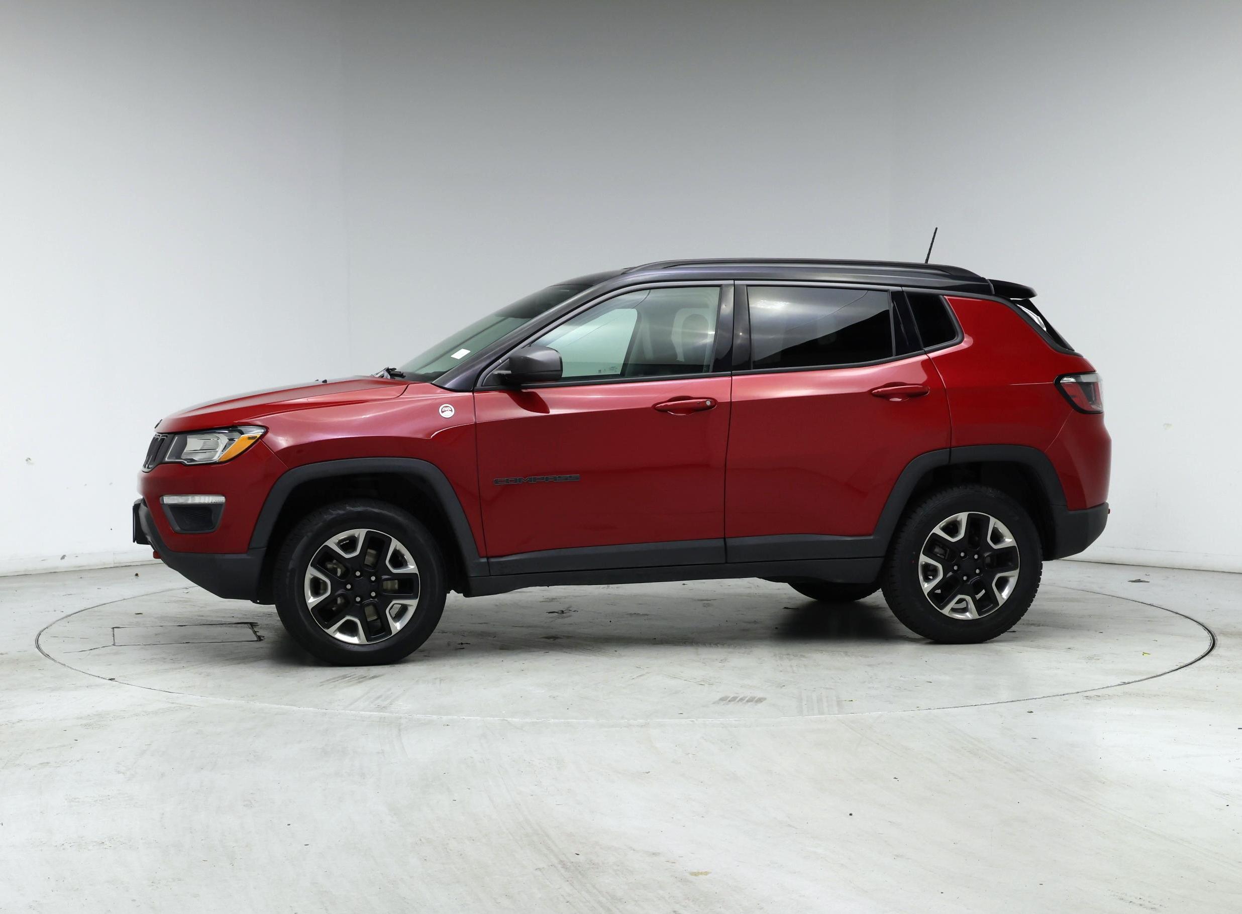 Thumbnail: 2018 Jeep Compass - 3