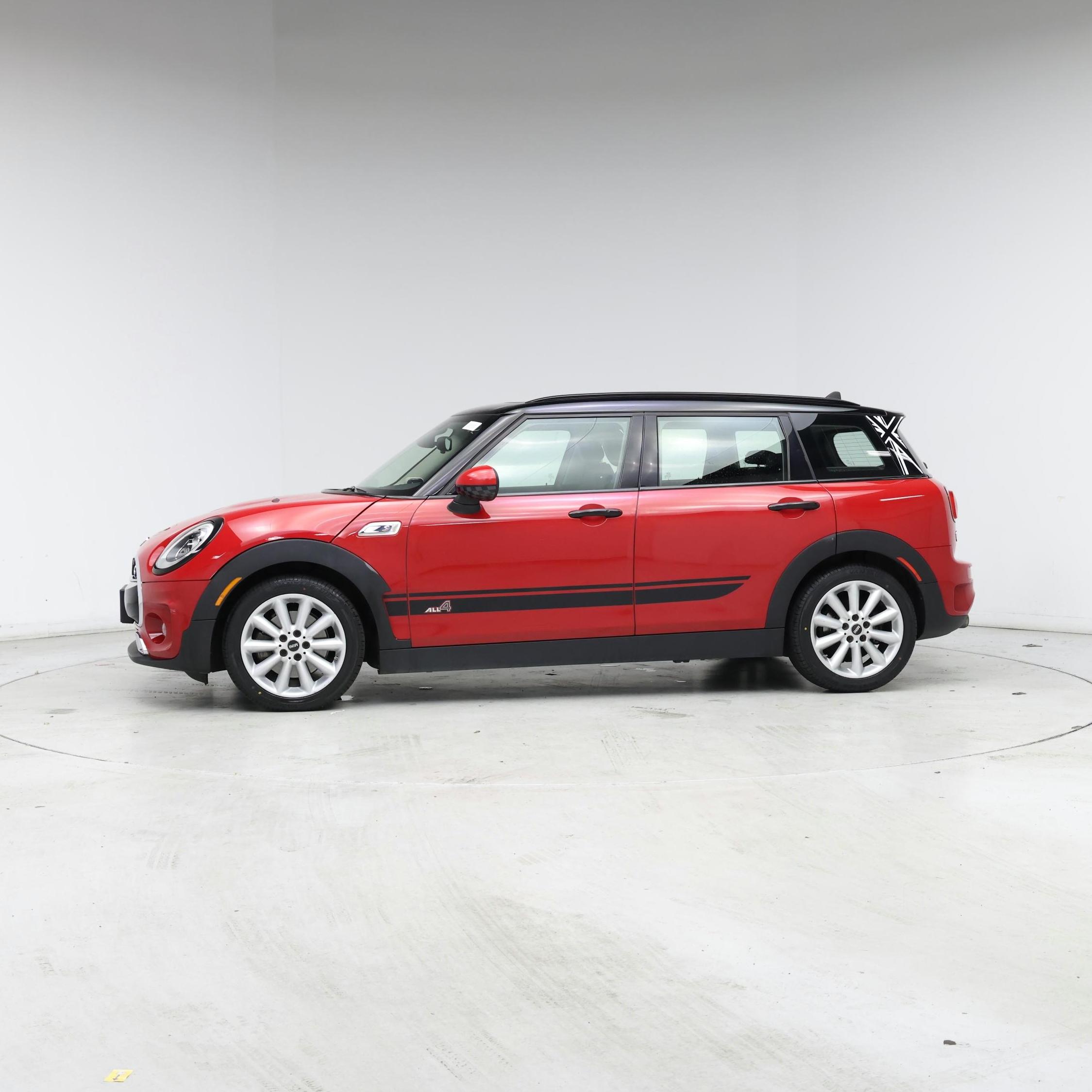 Thumbnail: 2019 MINI Cooper Clubman - 3
