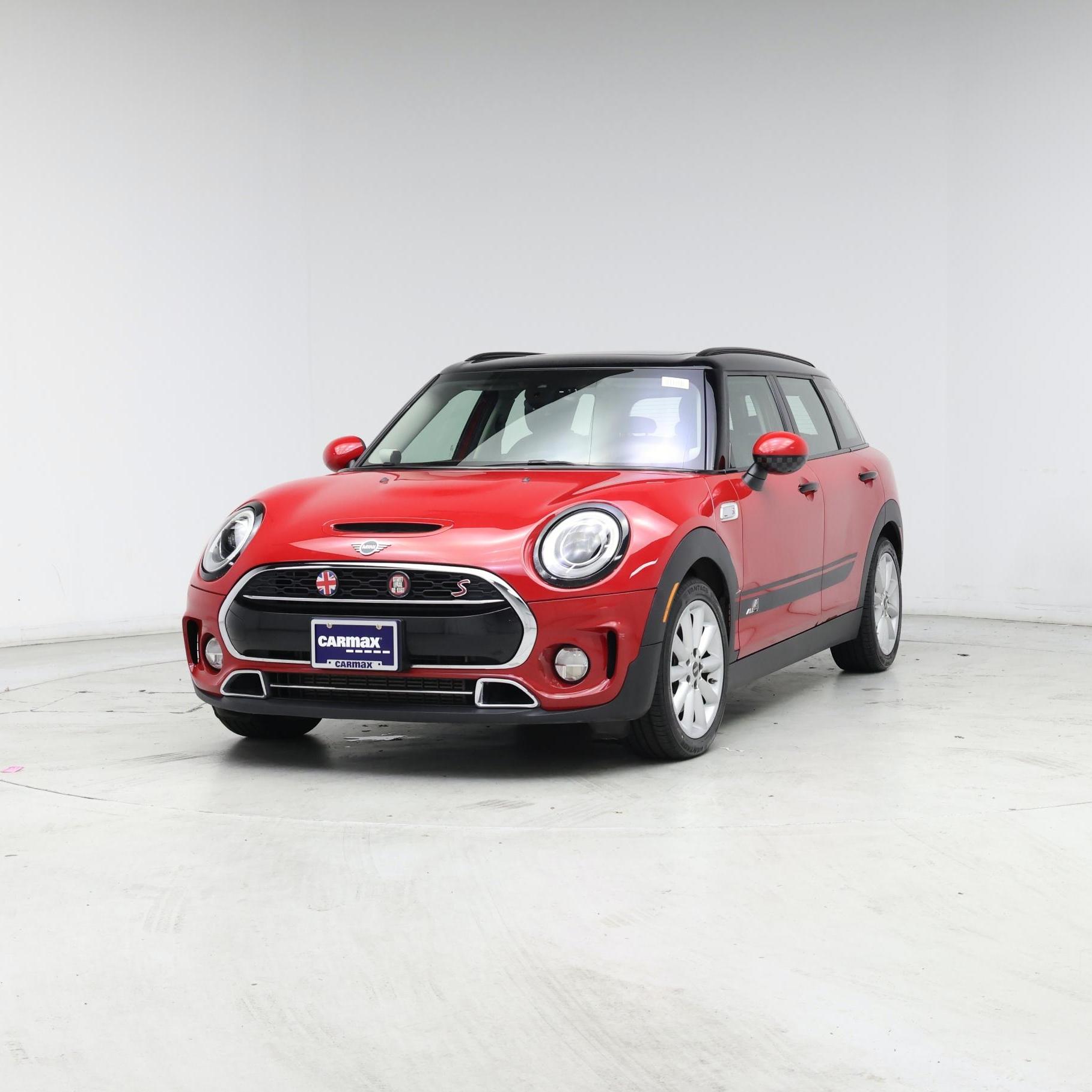 Thumbnail: 2019 MINI Cooper Clubman - 4
