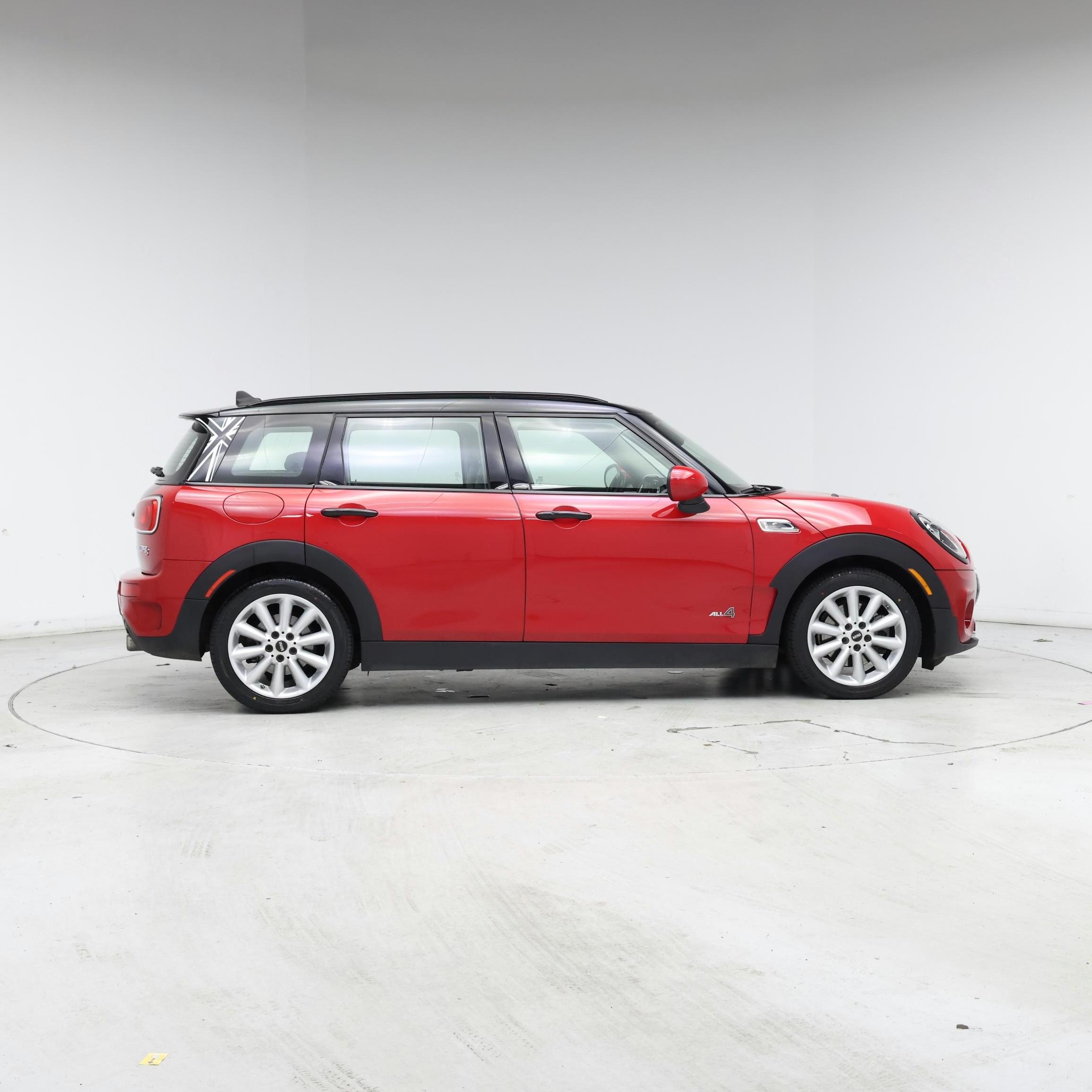 Thumbnail: 2019 MINI Cooper Clubman - 7
