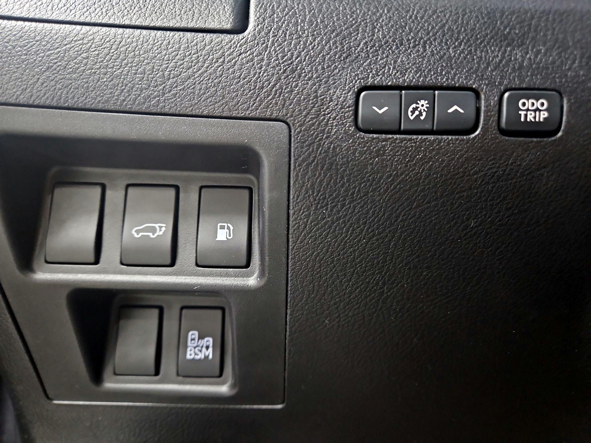 Thumbnail: 2015 Lexus RX - 13