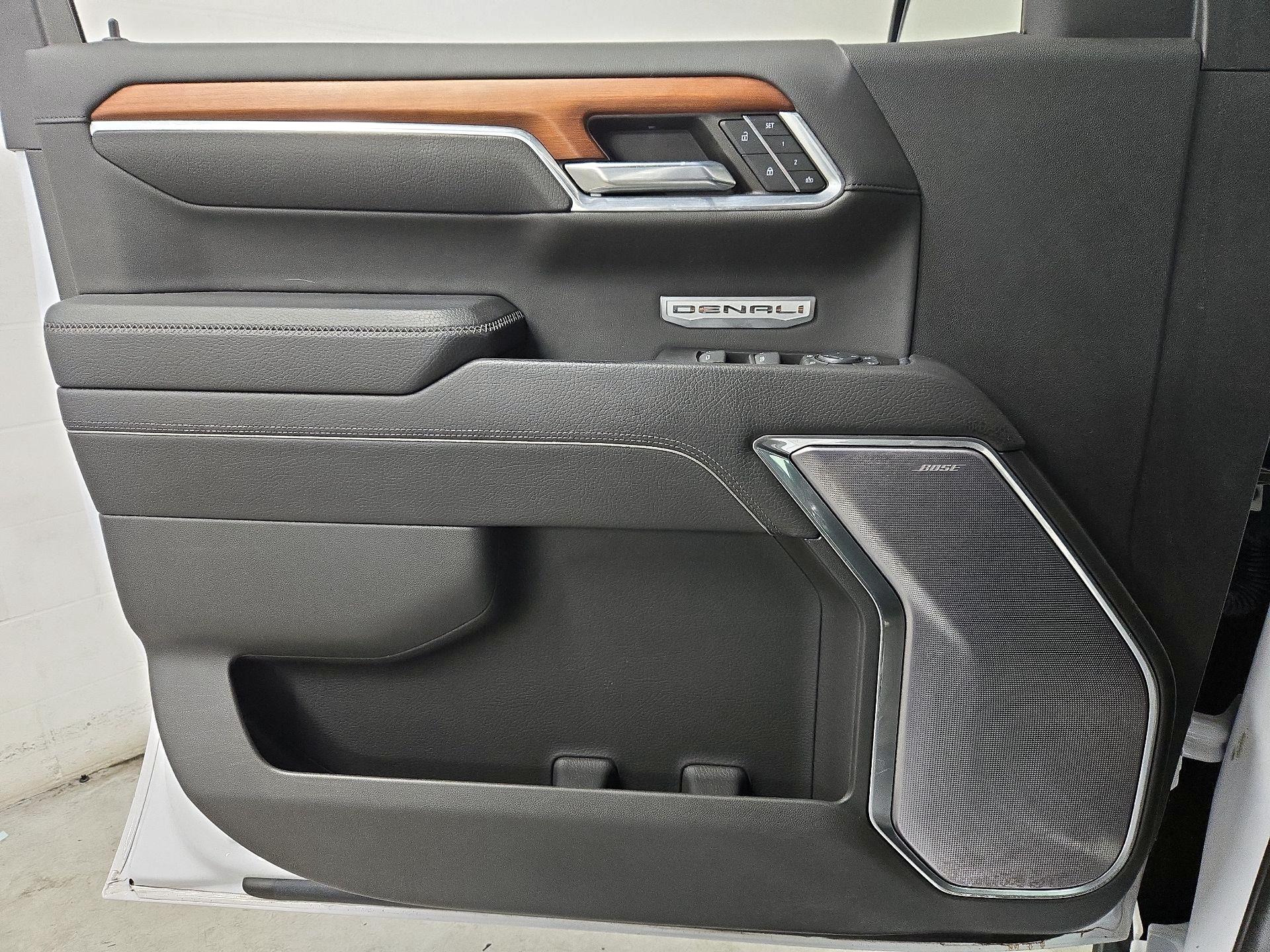 Thumbnail: 2023 GMC Sierra 1500 - 12