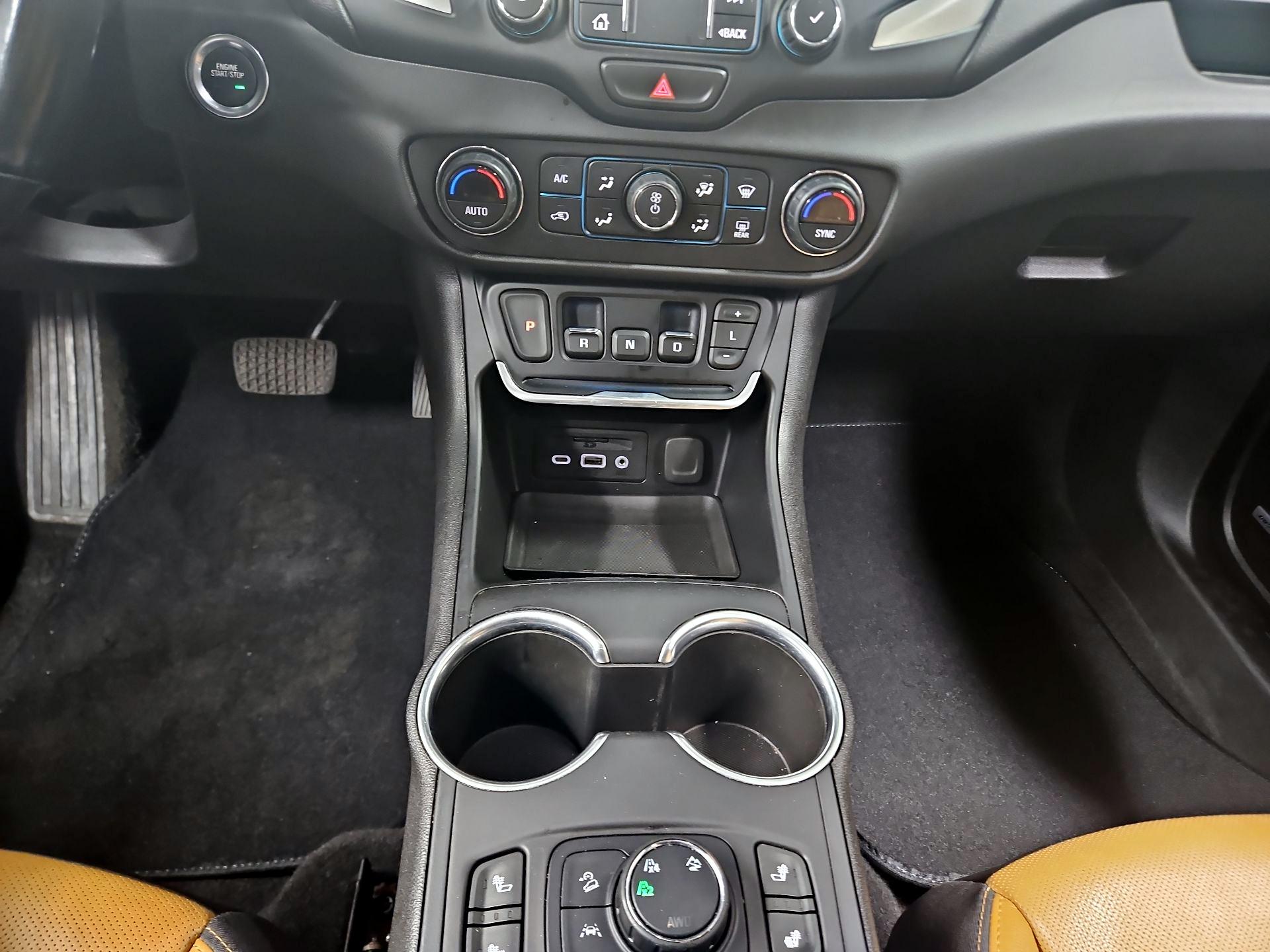 Thumbnail: 2020 GMC Terrain - 18