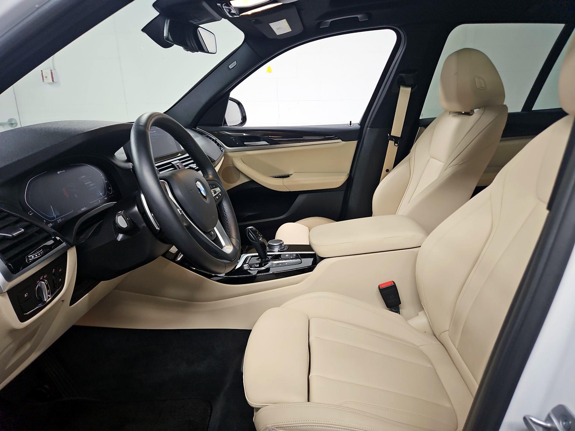 Thumbnail: 2021 BMW X3 - 11