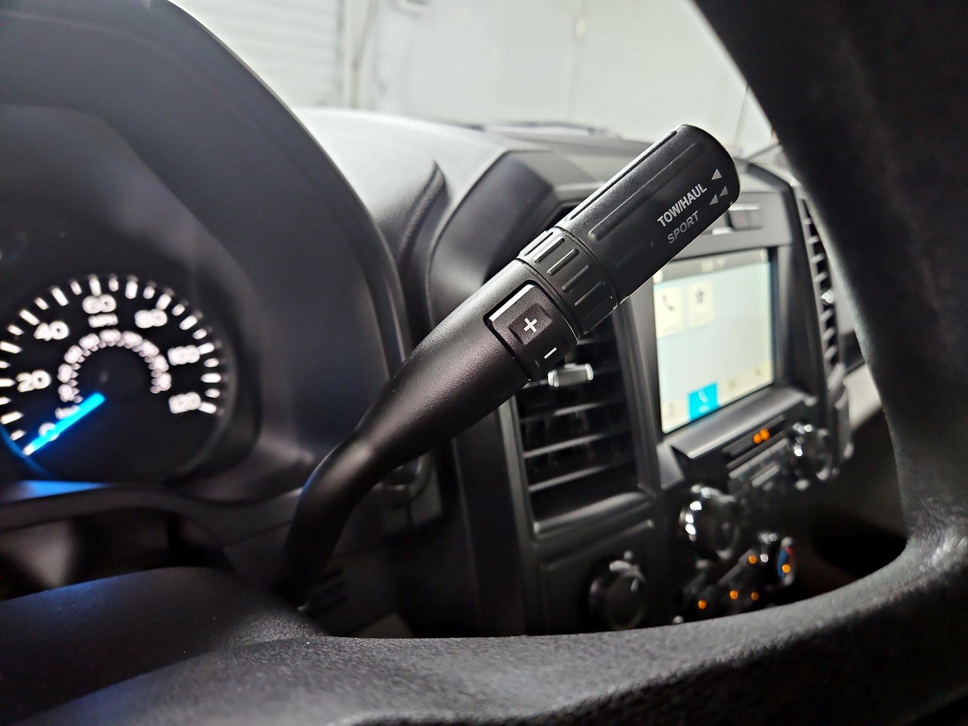 Thumbnail: 2017 Ford F-150 - 16
