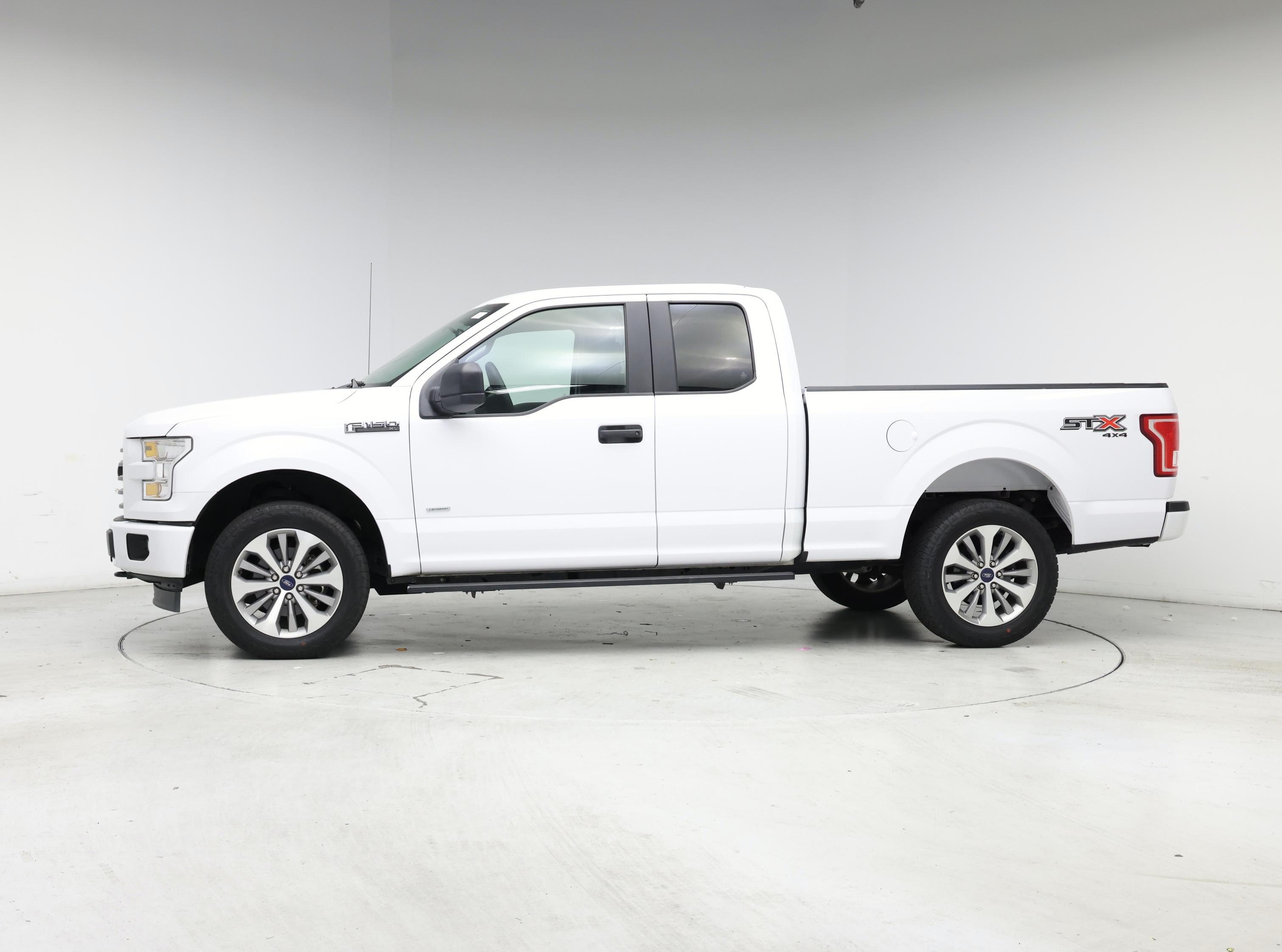Thumbnail: 2017 Ford F-150 - 3