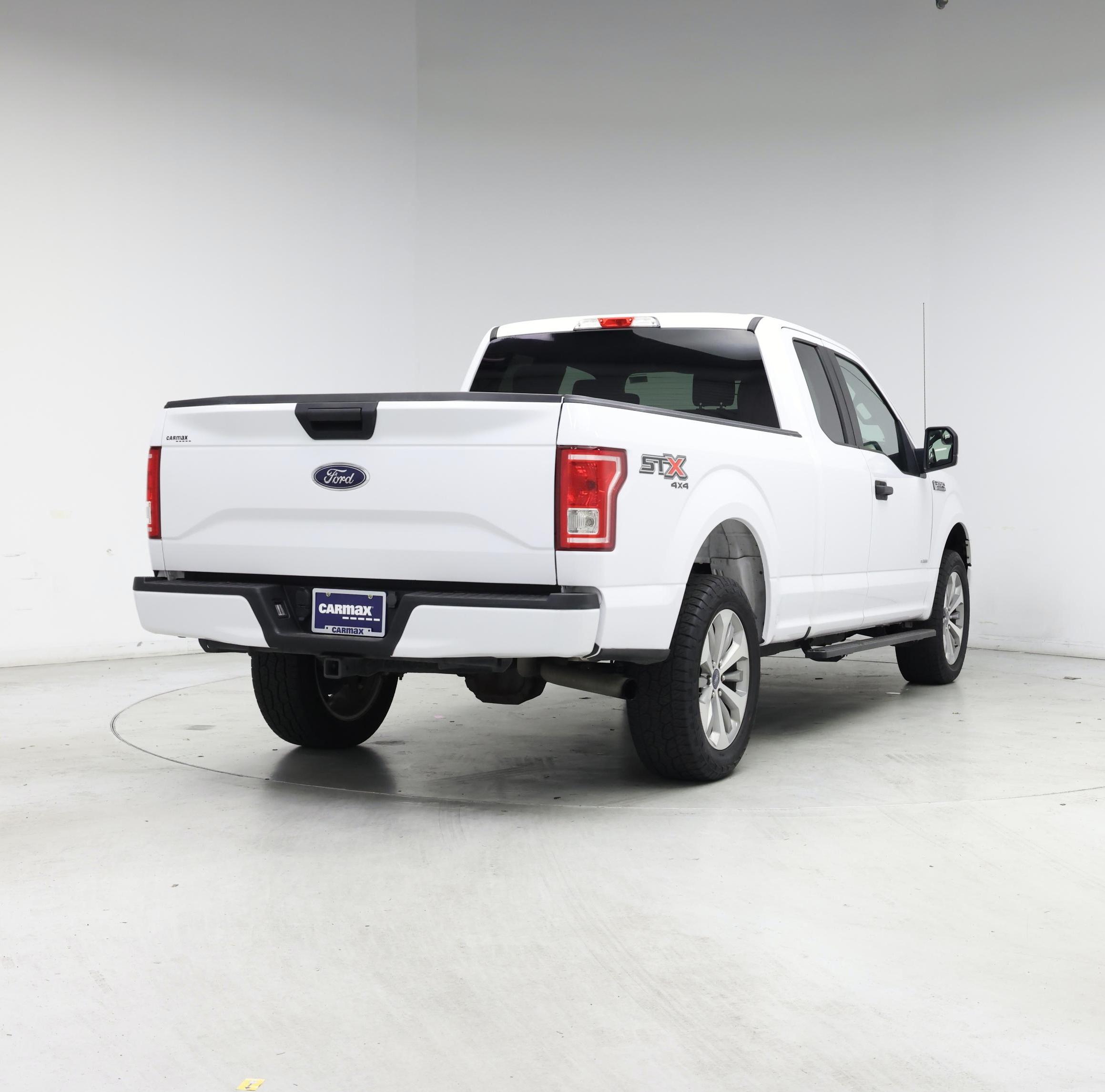 Thumbnail: 2017 Ford F-150 - 8