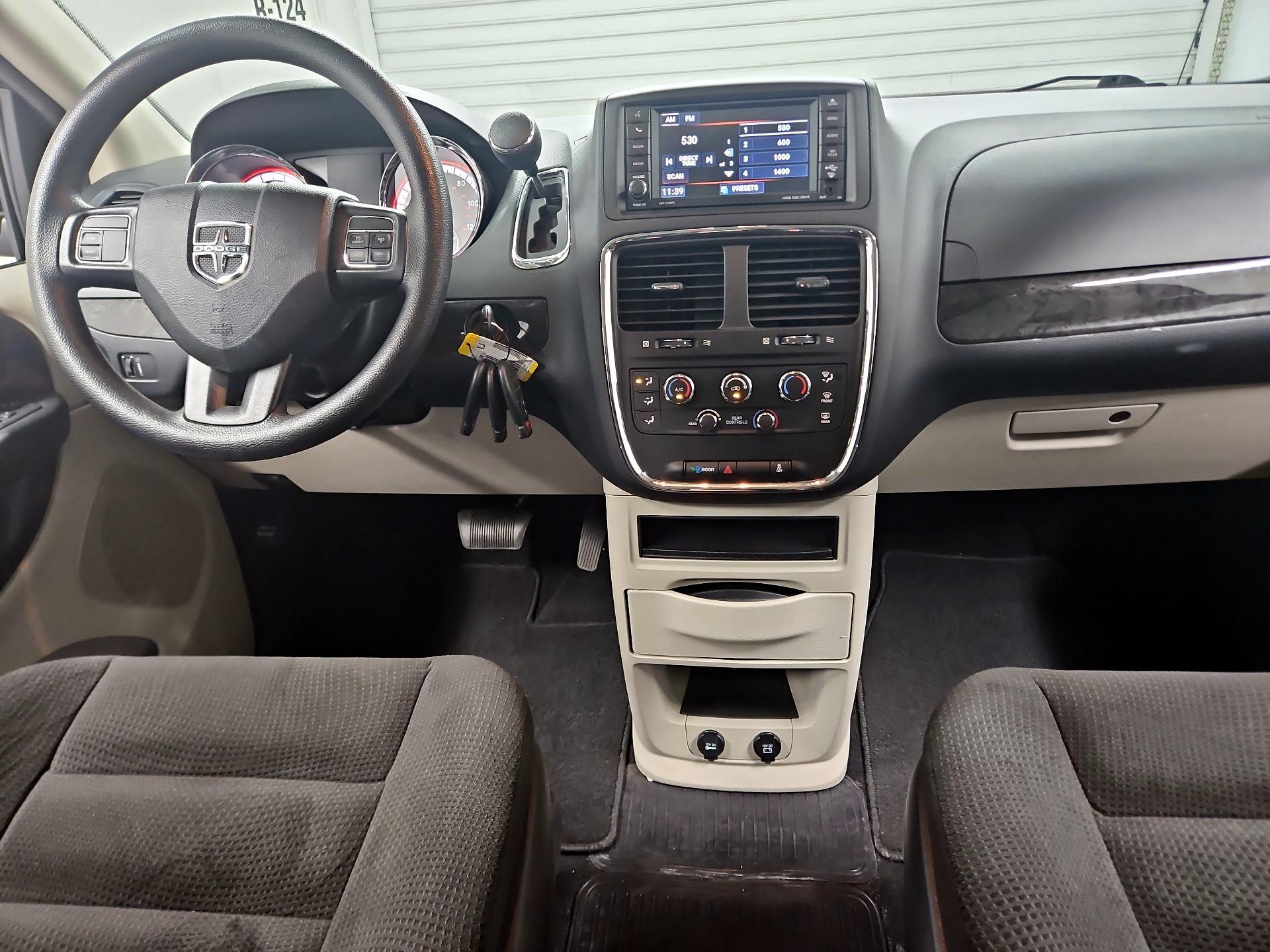 Thumbnail: 2019 Dodge Grand Caravan - 9