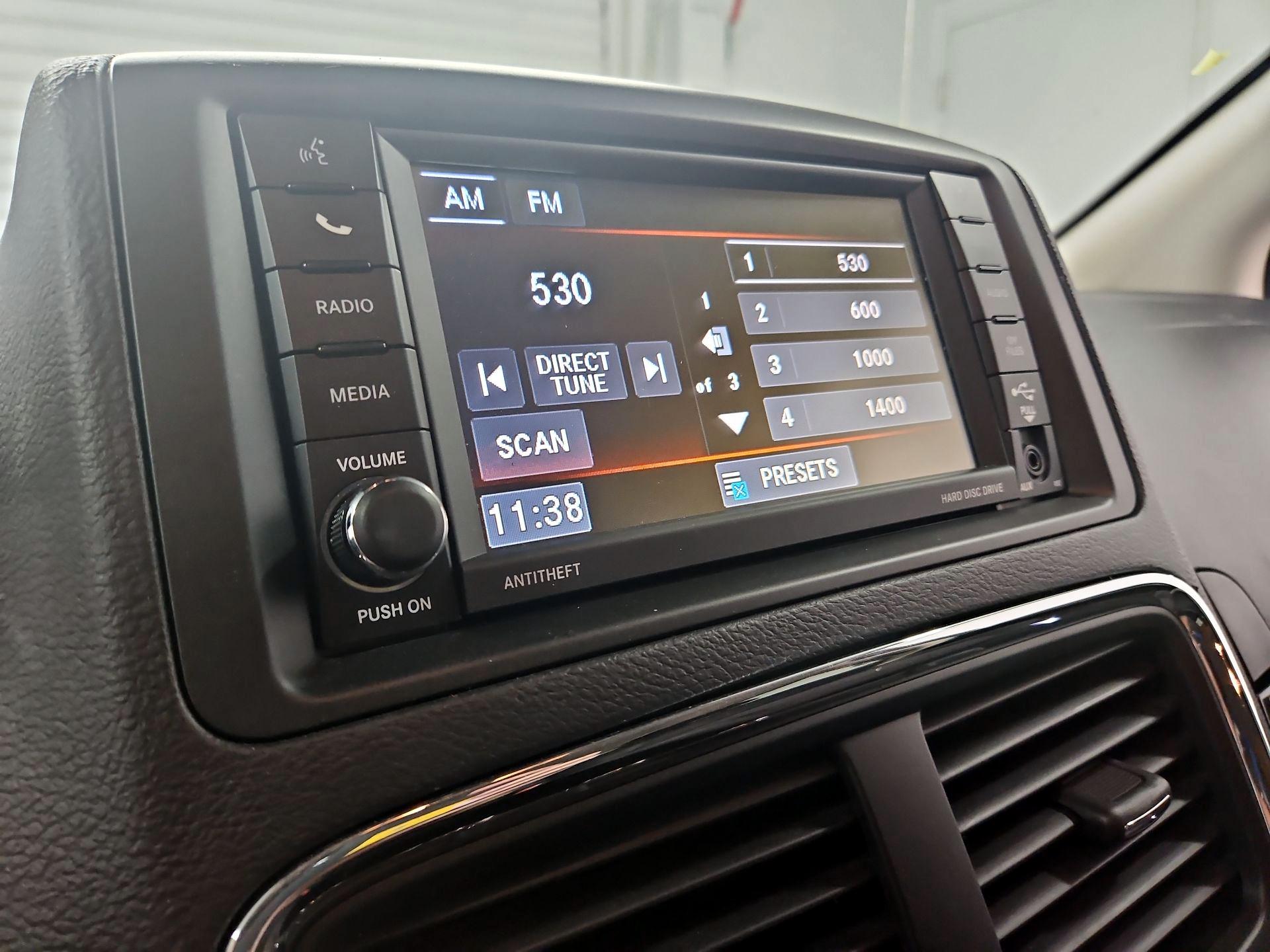 Thumbnail: 2019 Dodge Grand Caravan - 15