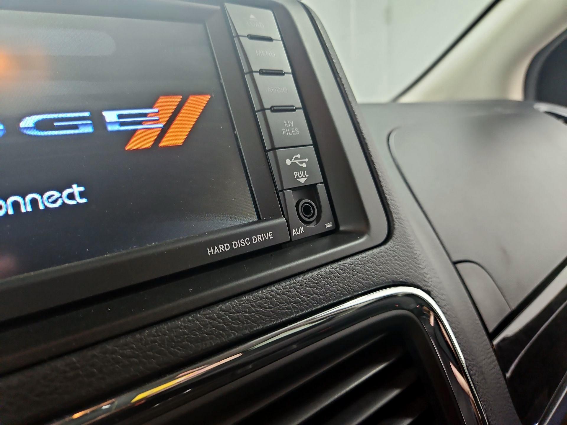 Thumbnail: 2019 Dodge Grand Caravan - 18