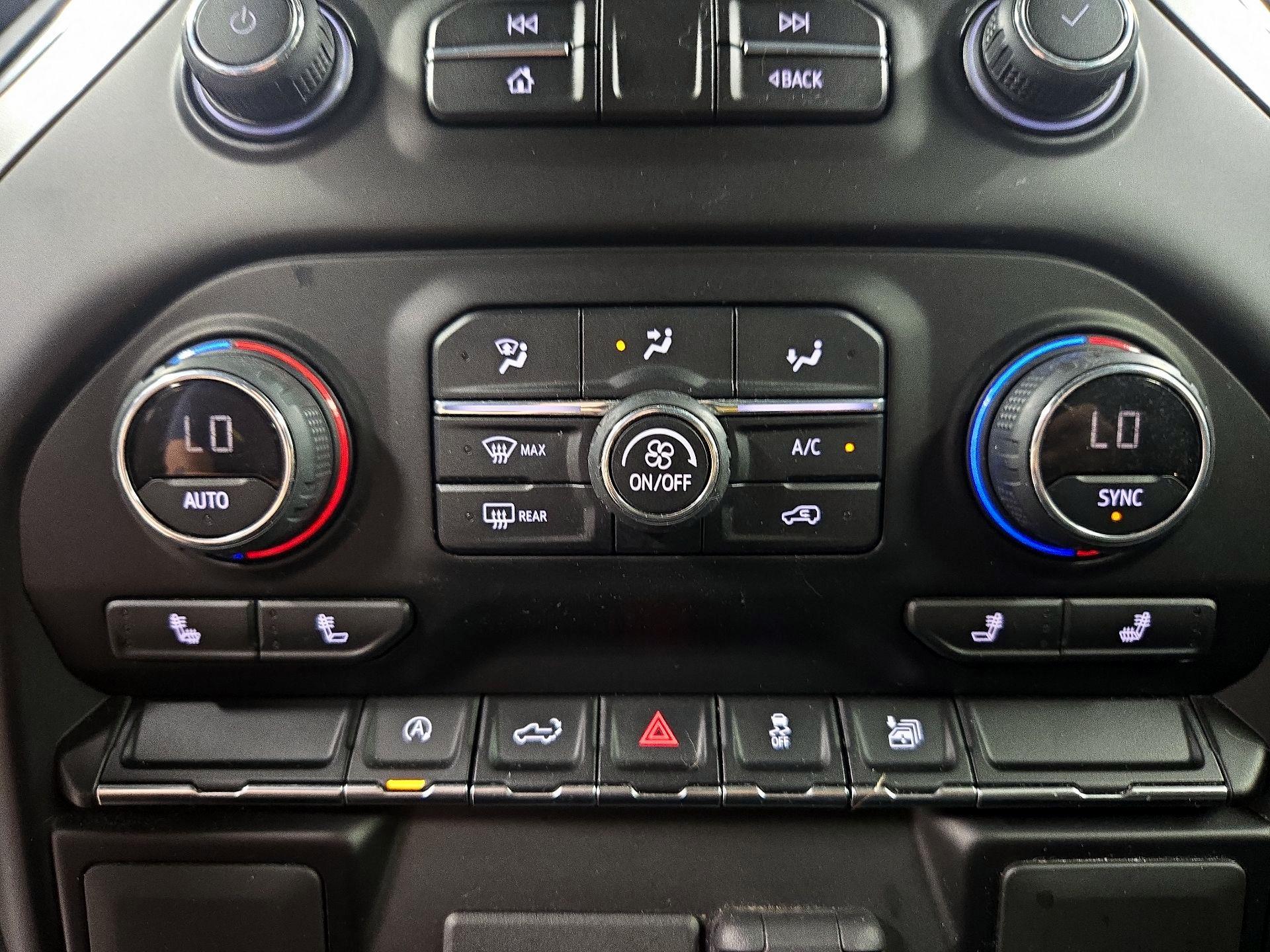 Thumbnail: 2021 Chevrolet Silverado 1500 - 16