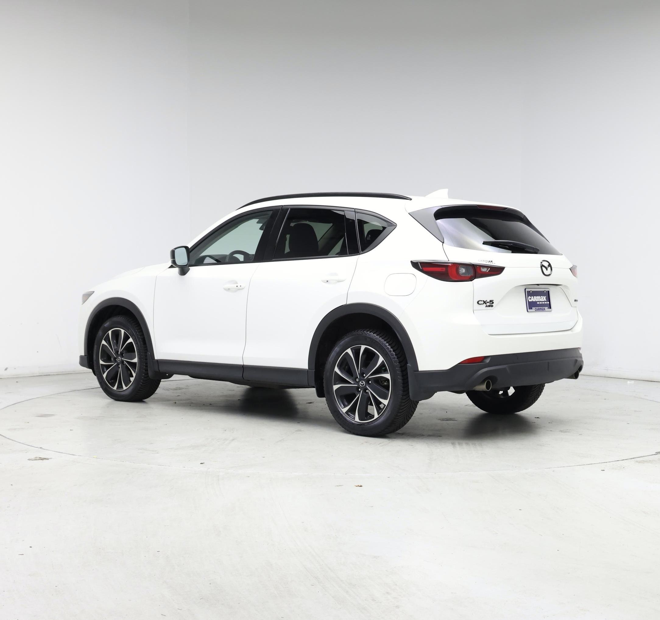 Thumbnail: 2022 Mazda CX-5 - 2