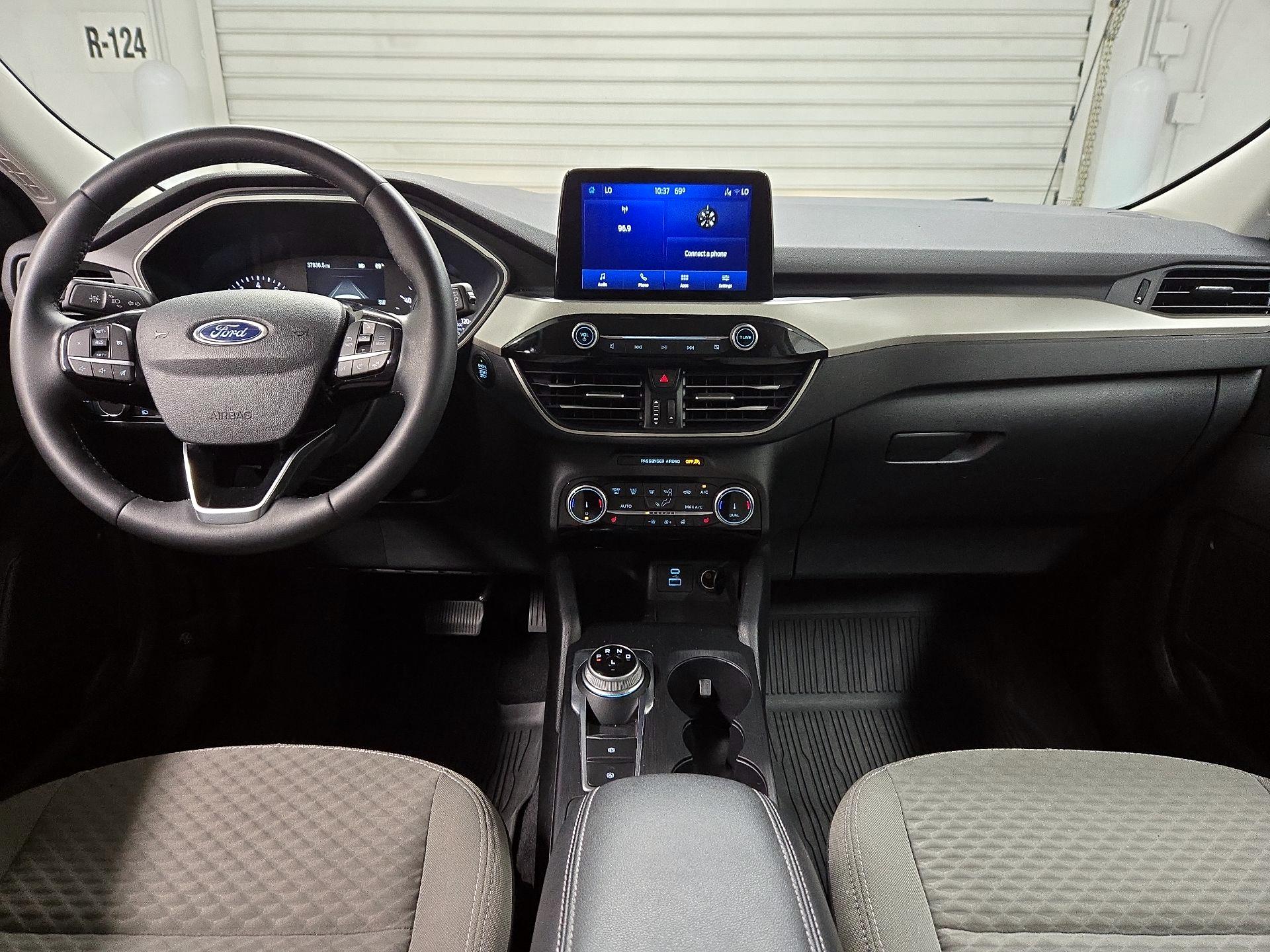 Thumbnail: 2022 Ford Escape - 9