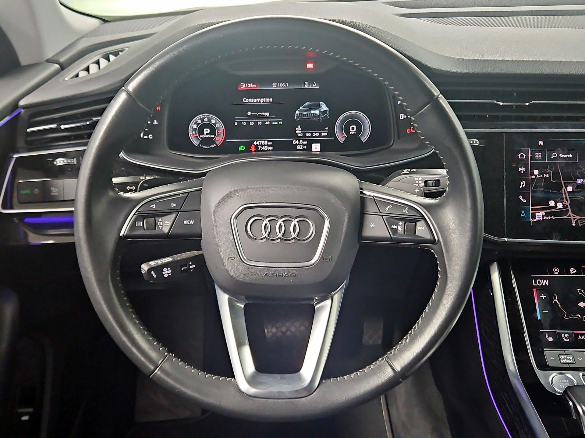 Thumbnail: 2019 Audi Q8 - 10