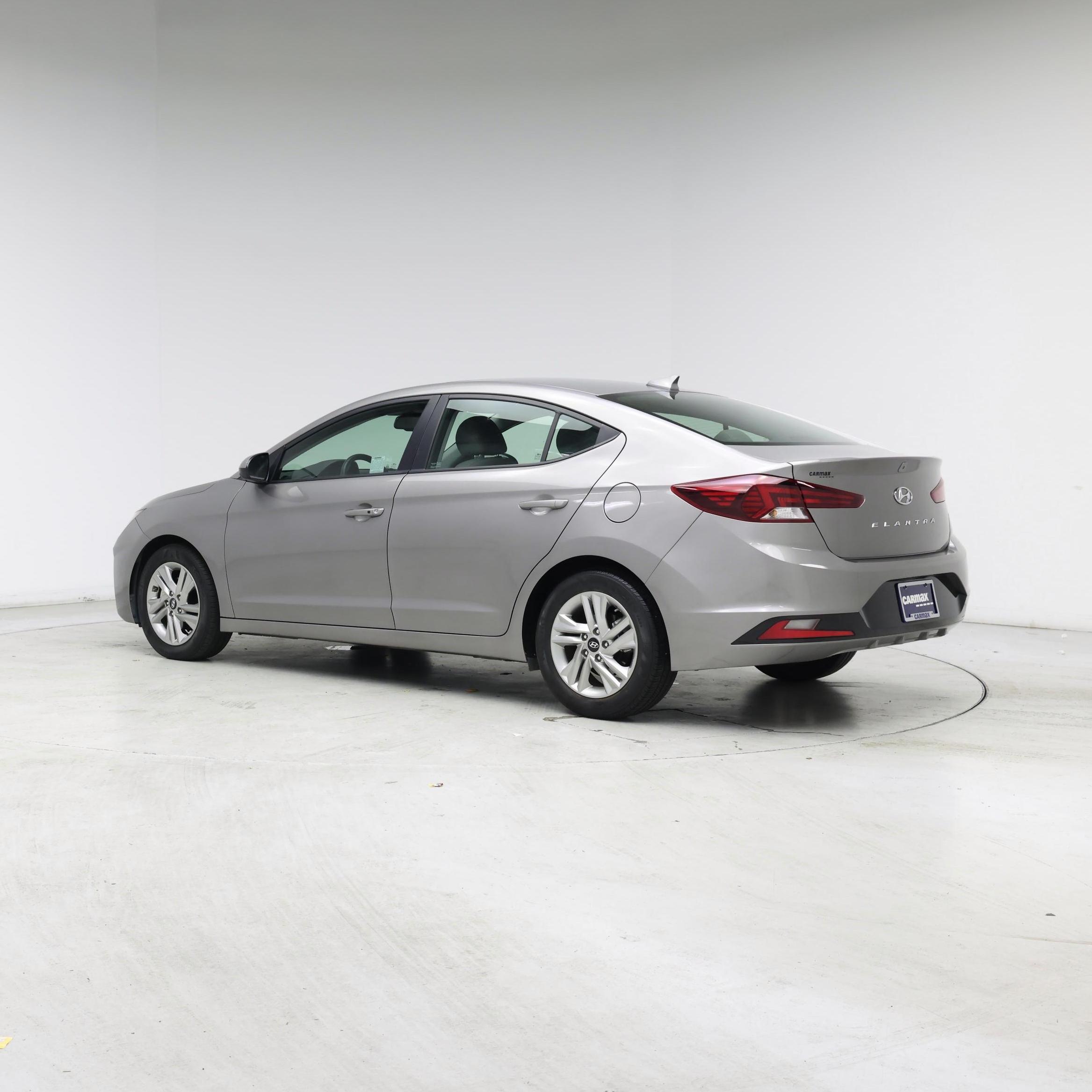 Thumbnail: 2020 Hyundai Elantra - 2