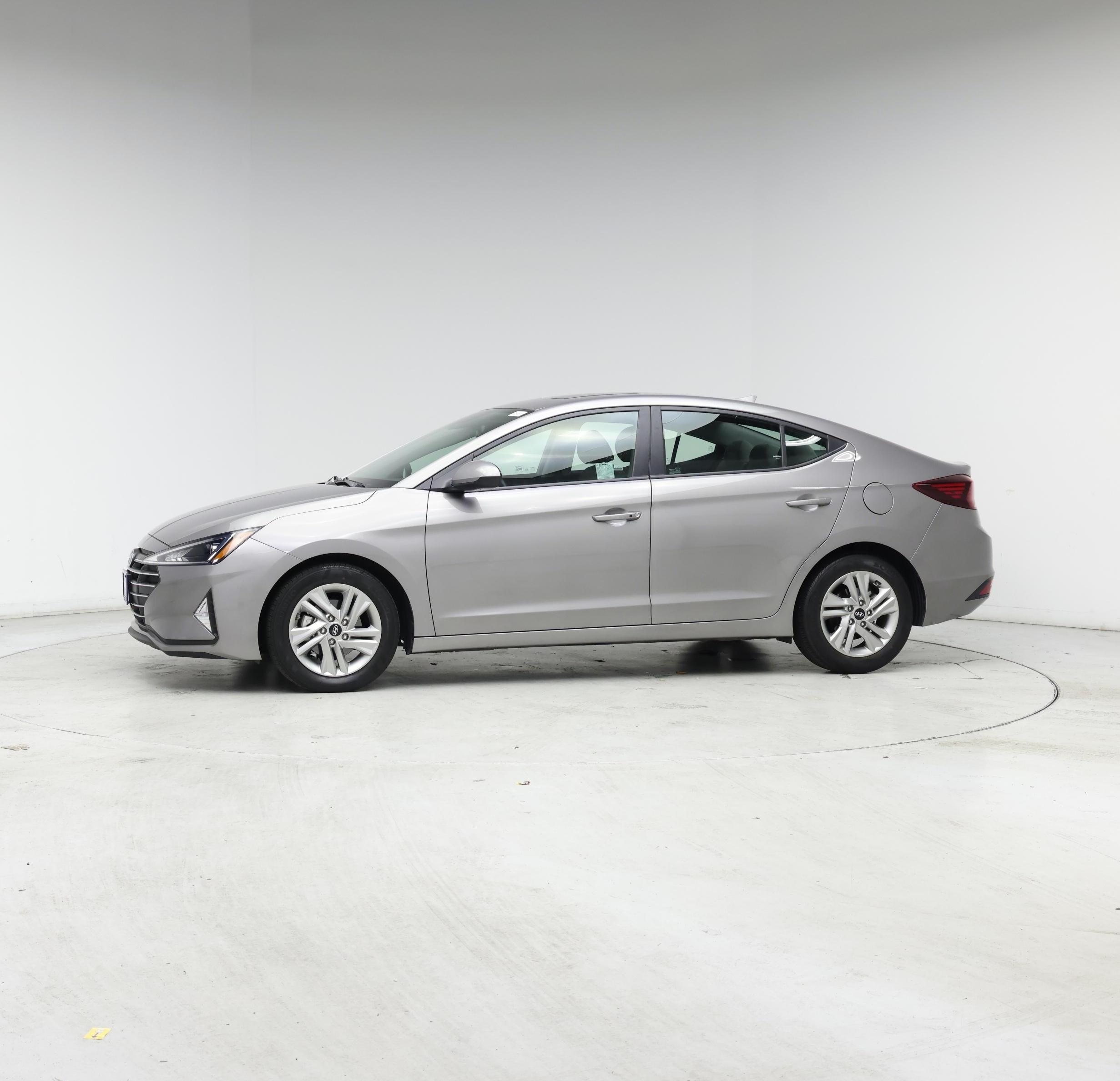 Thumbnail: 2020 Hyundai Elantra - 3
