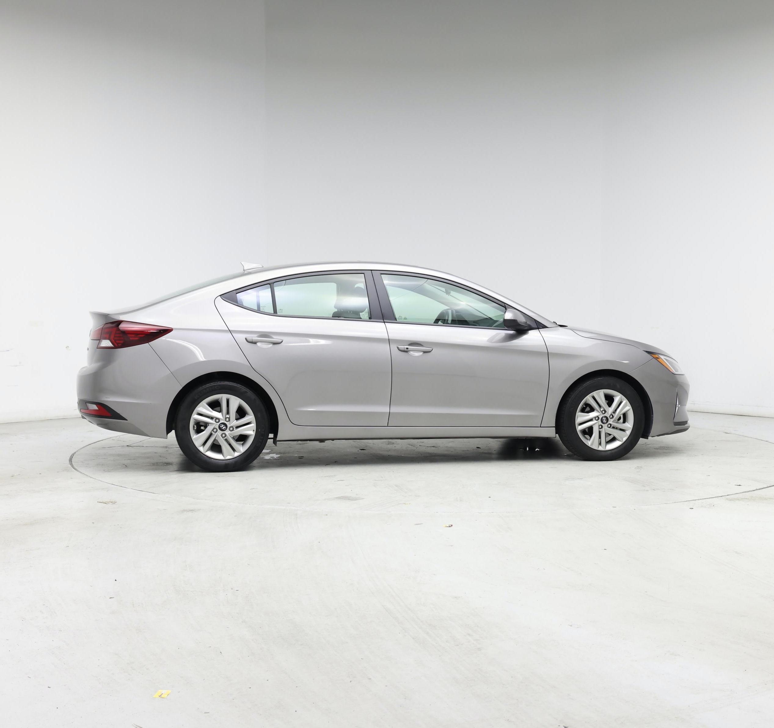 Thumbnail: 2020 Hyundai Elantra - 7