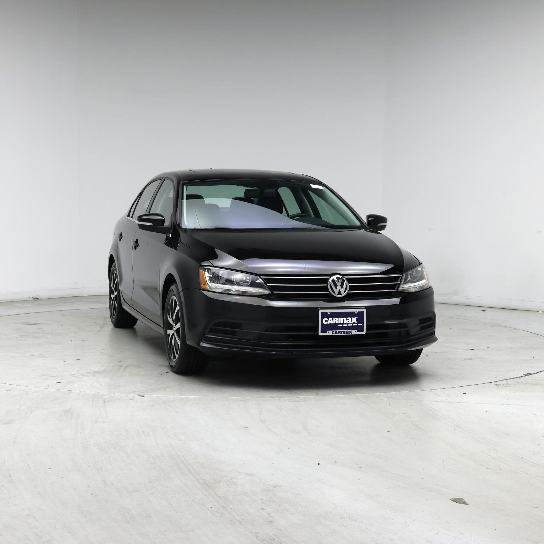 Thumbnail: 2017 Volkswagen Jetta - 5