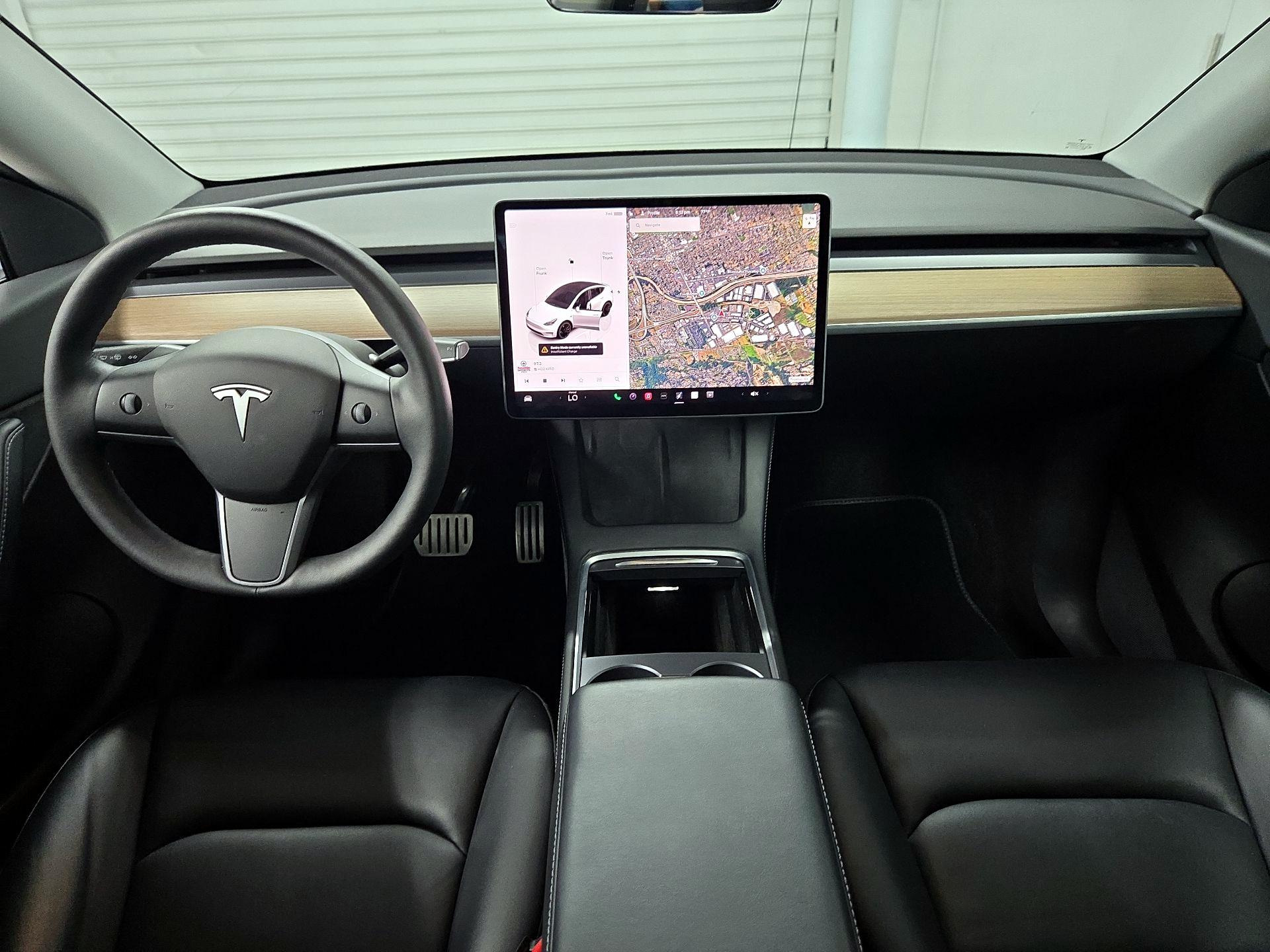 Thumbnail: 2022 Tesla Model Y - 9