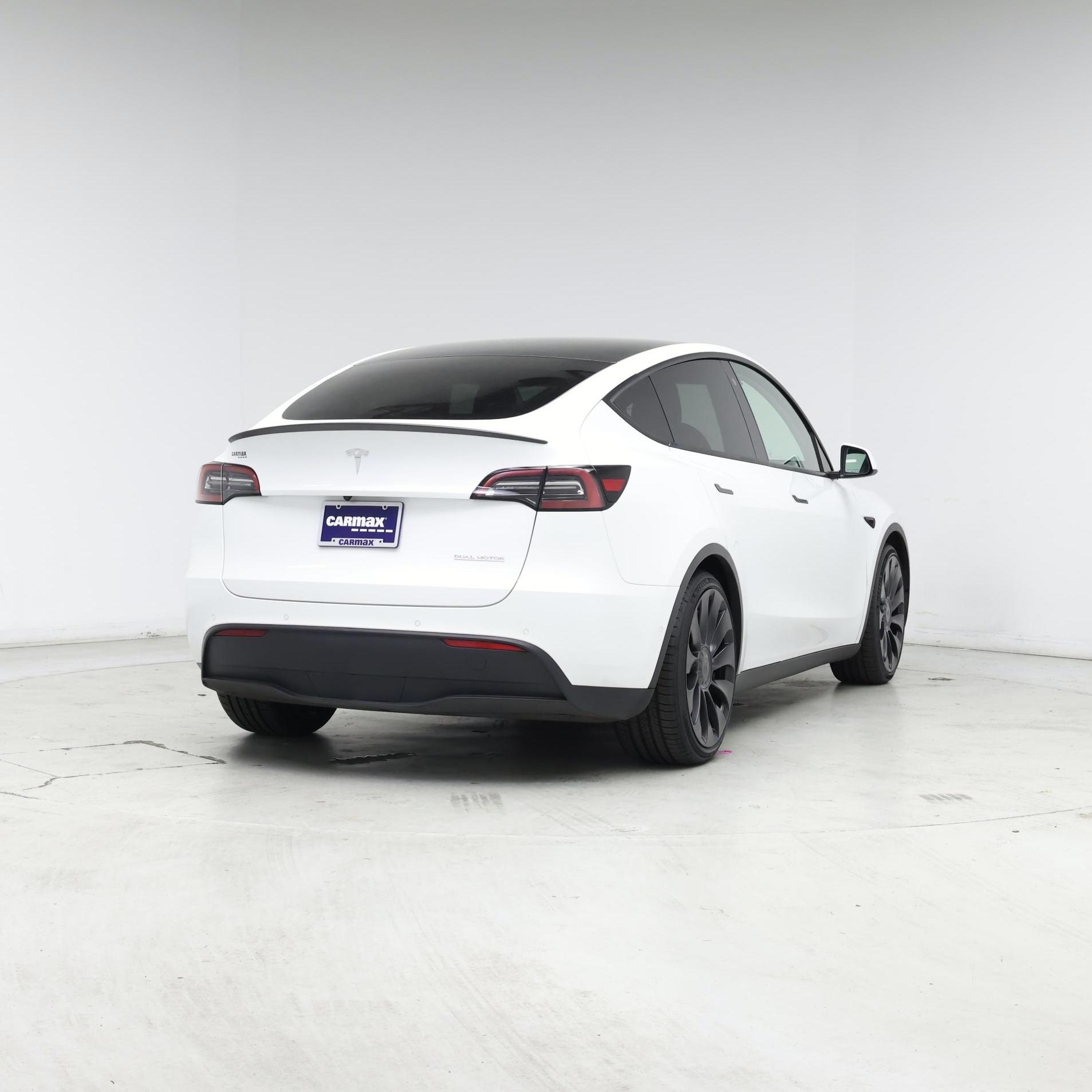 Thumbnail: 2022 Tesla Model Y - 8