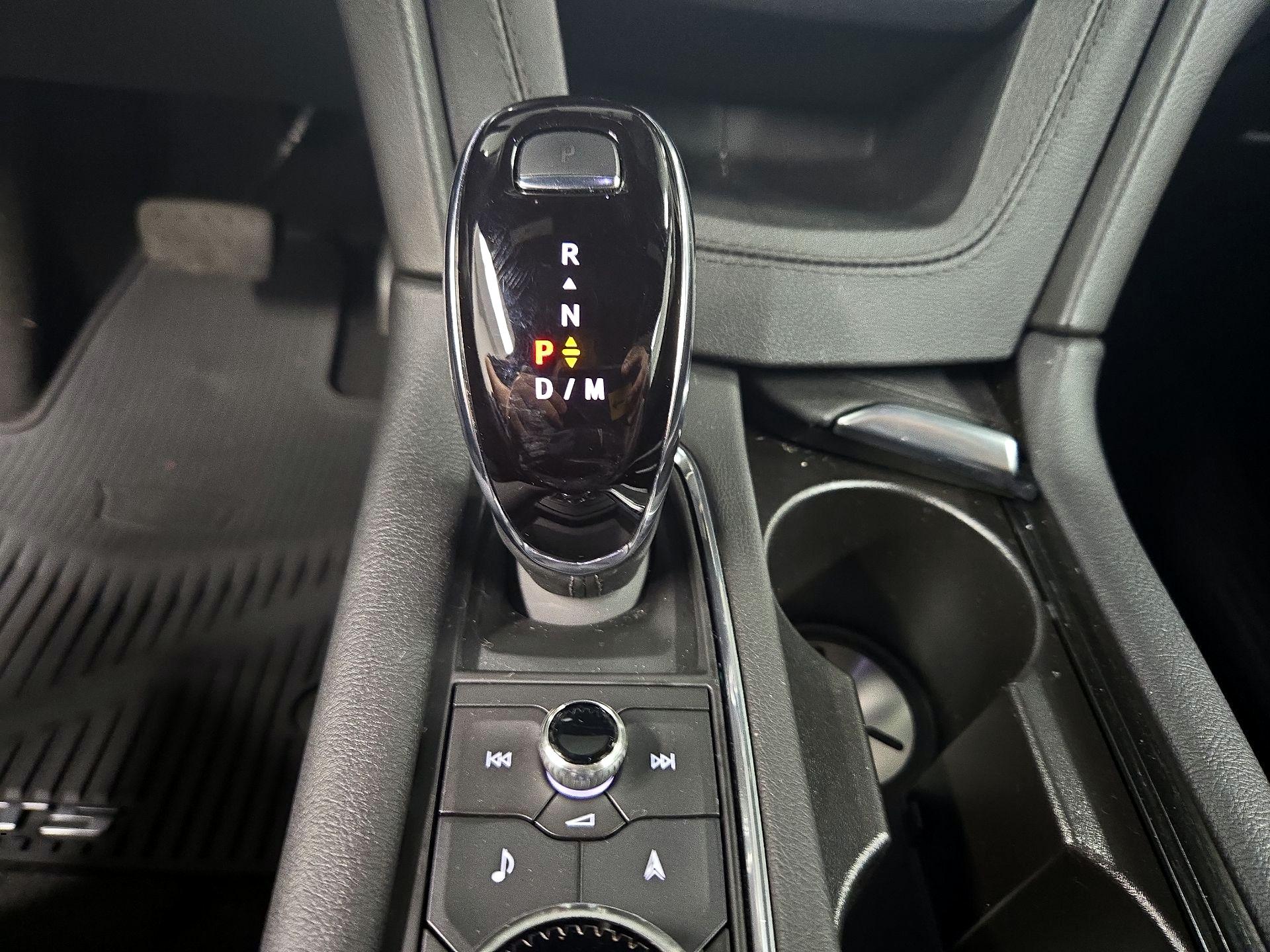 Thumbnail: 2023 Cadillac XT5 - 18