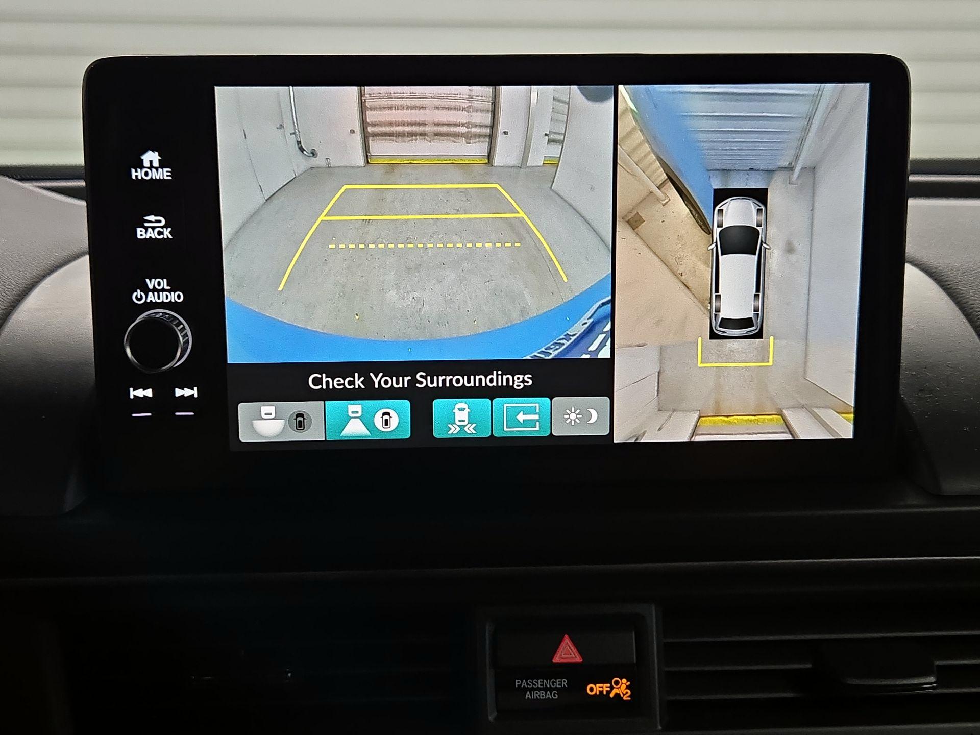 Thumbnail: 2024 Honda Pilot - 14