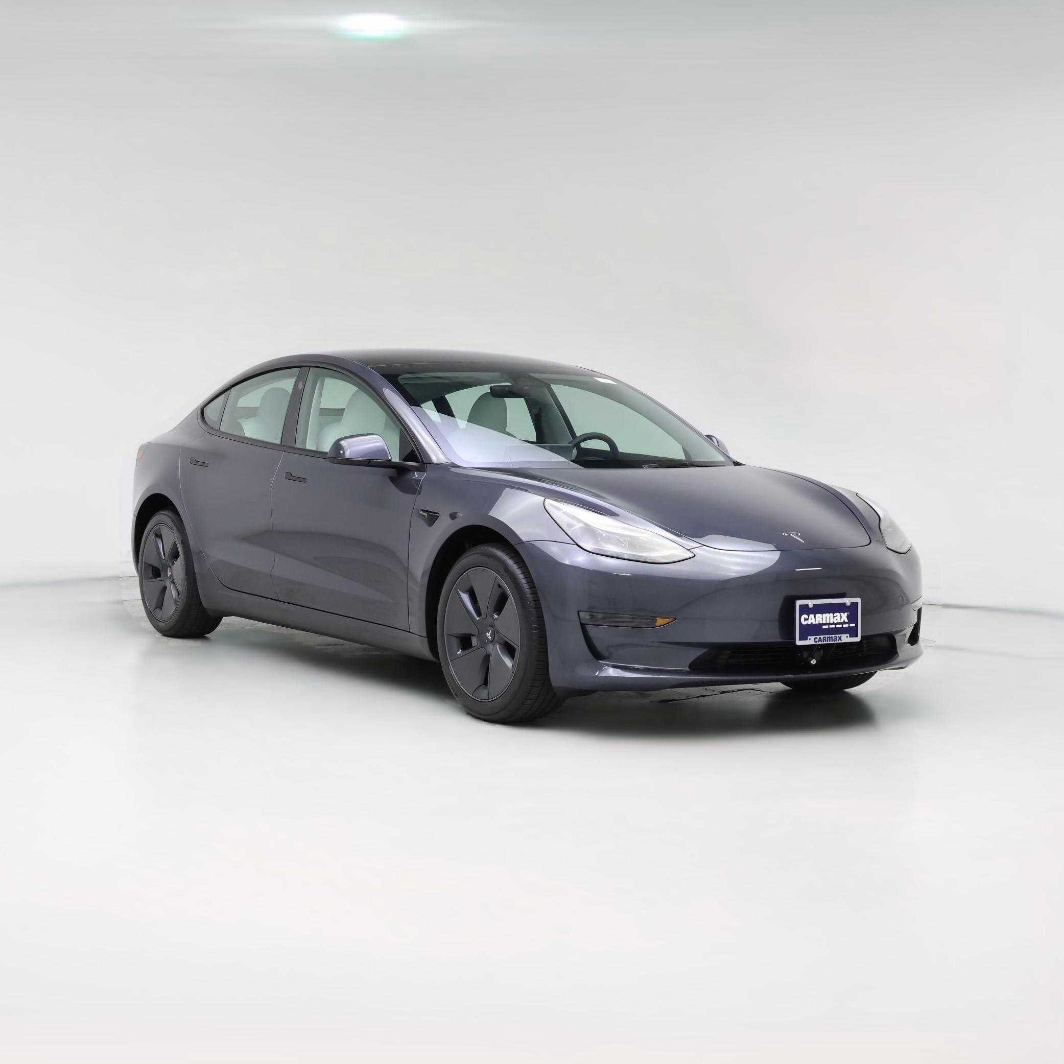 Thumbnail: 2023 Tesla Model 3 - 1