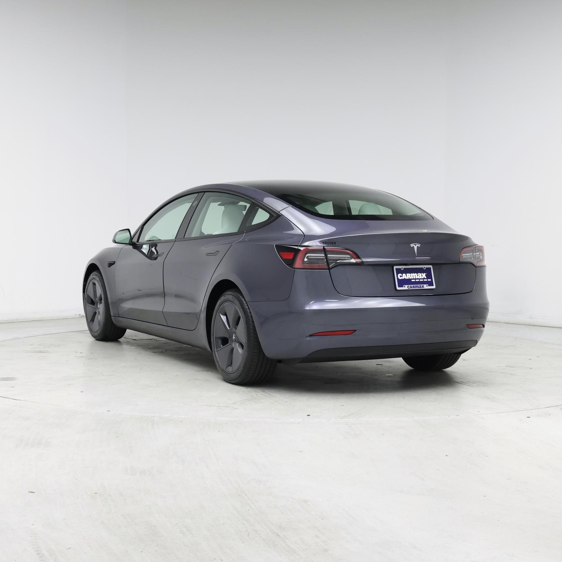Thumbnail: 2023 Tesla Model 3 - 2