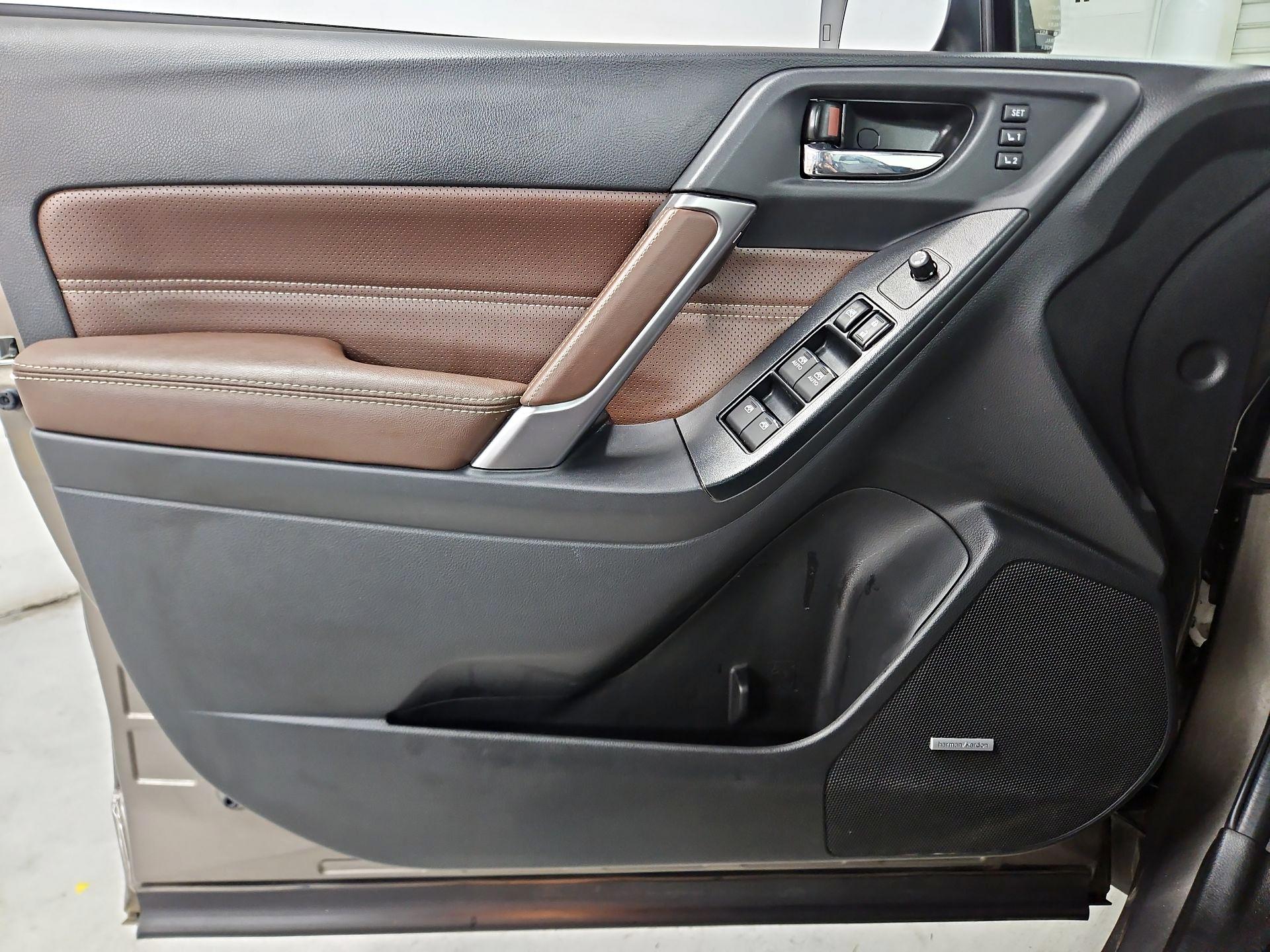 Thumbnail: 2017 Subaru Forester - 12