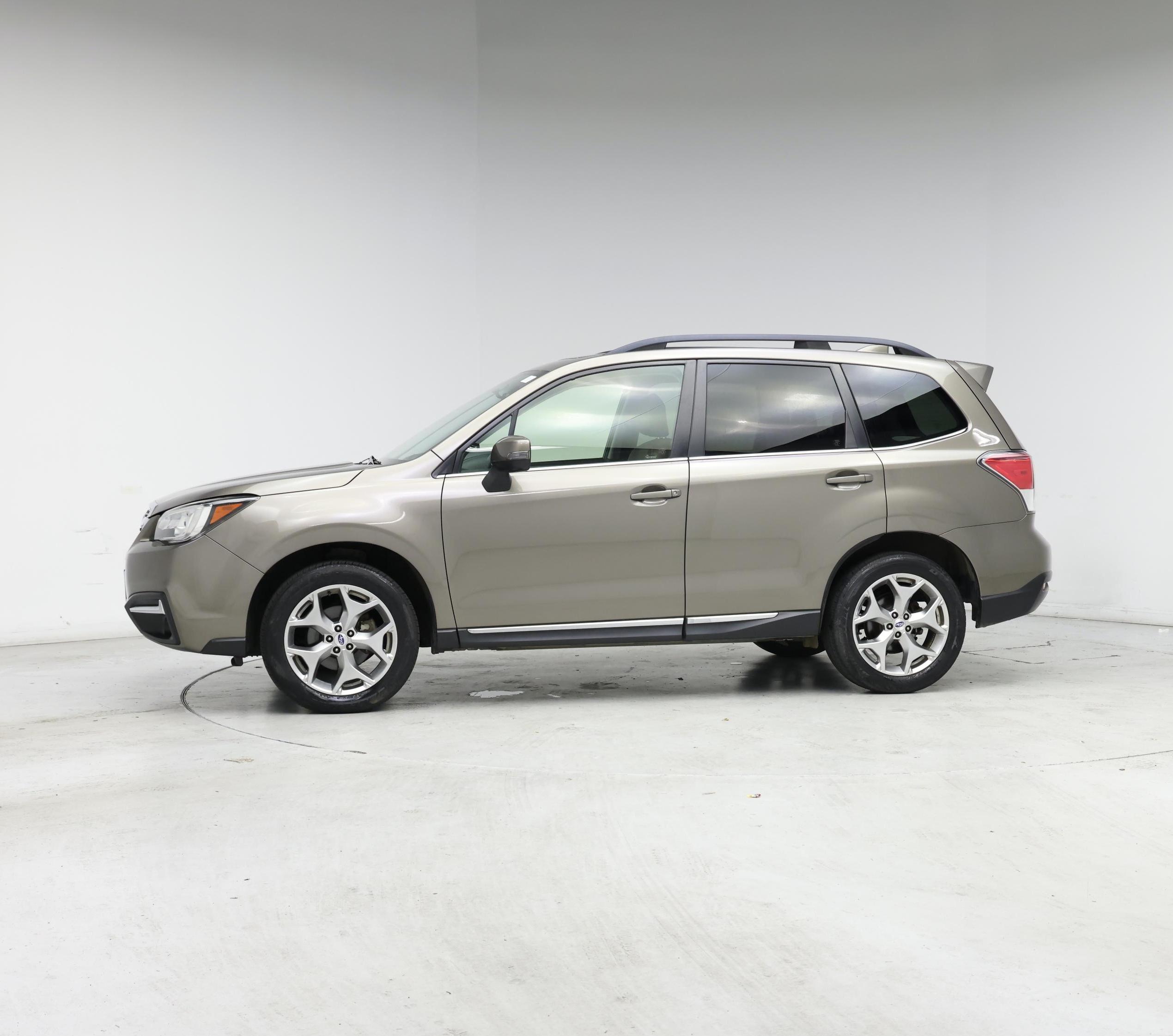 Thumbnail: 2017 Subaru Forester - 3