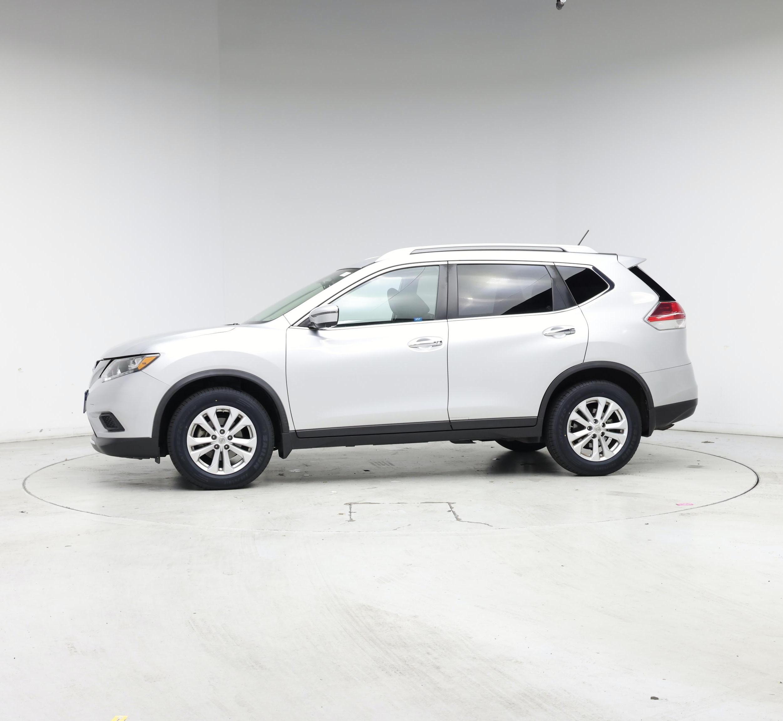 Thumbnail: 2016 Nissan Rogue - 3