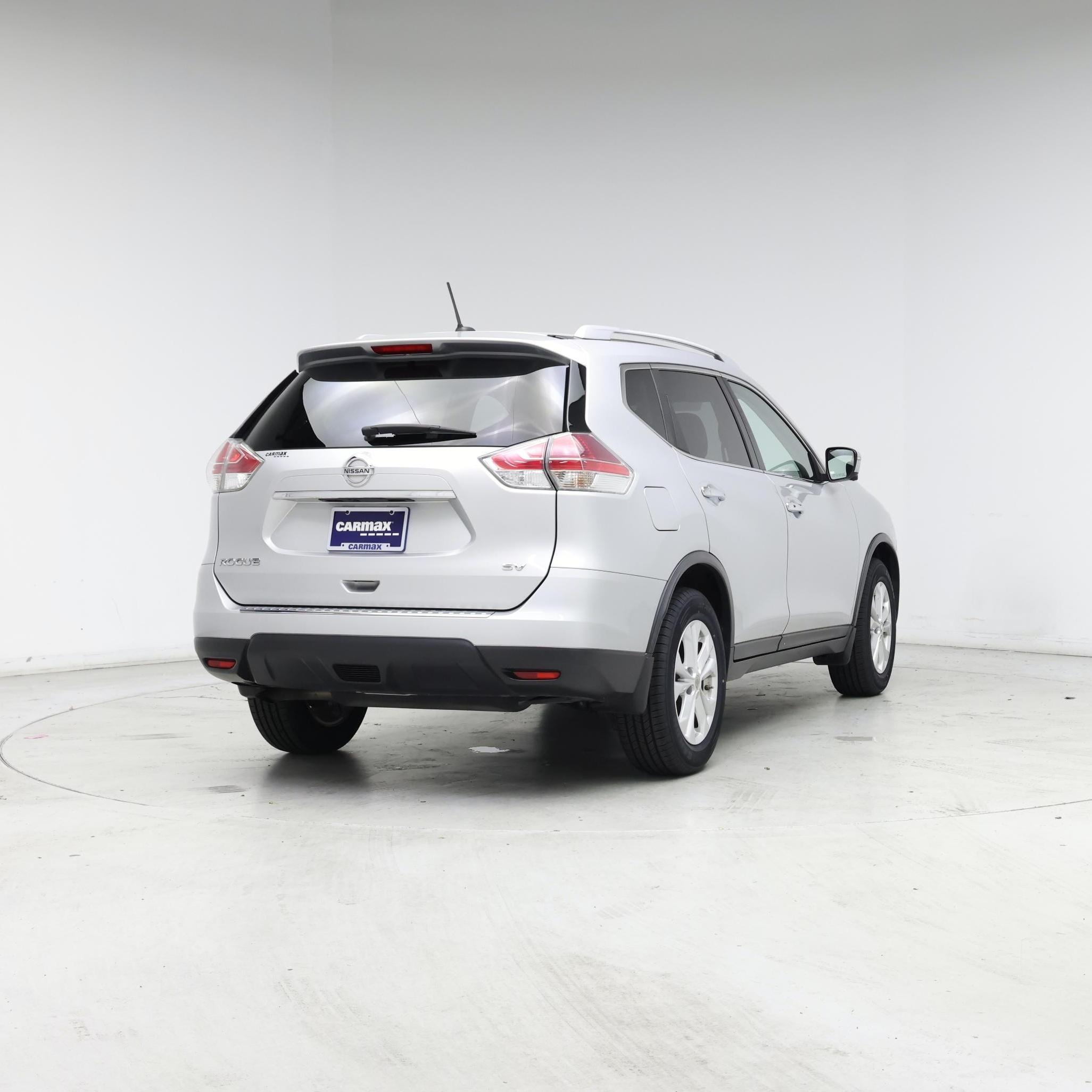 Thumbnail: 2016 Nissan Rogue - 8