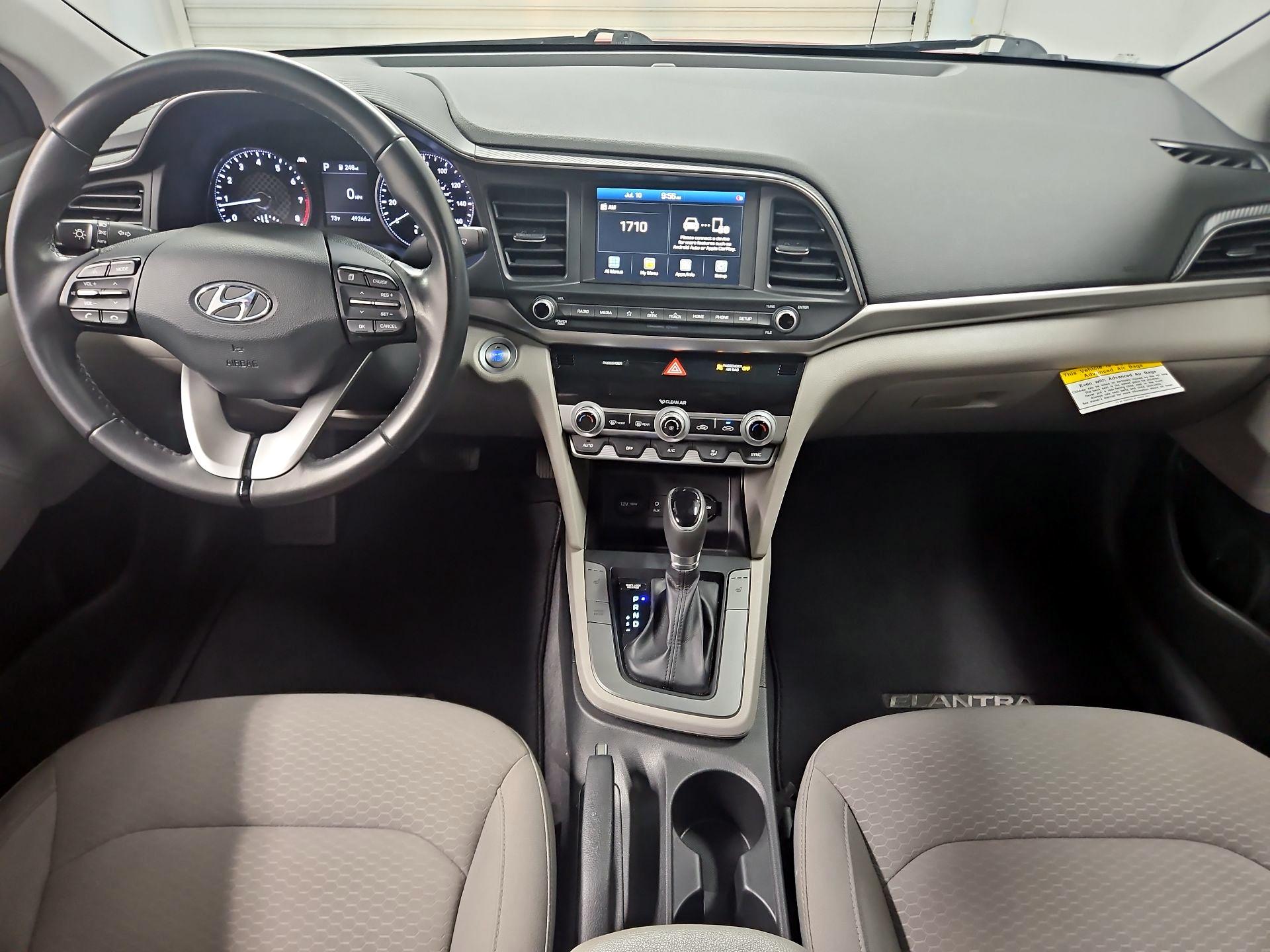 Thumbnail: 2020 Hyundai Elantra - 9