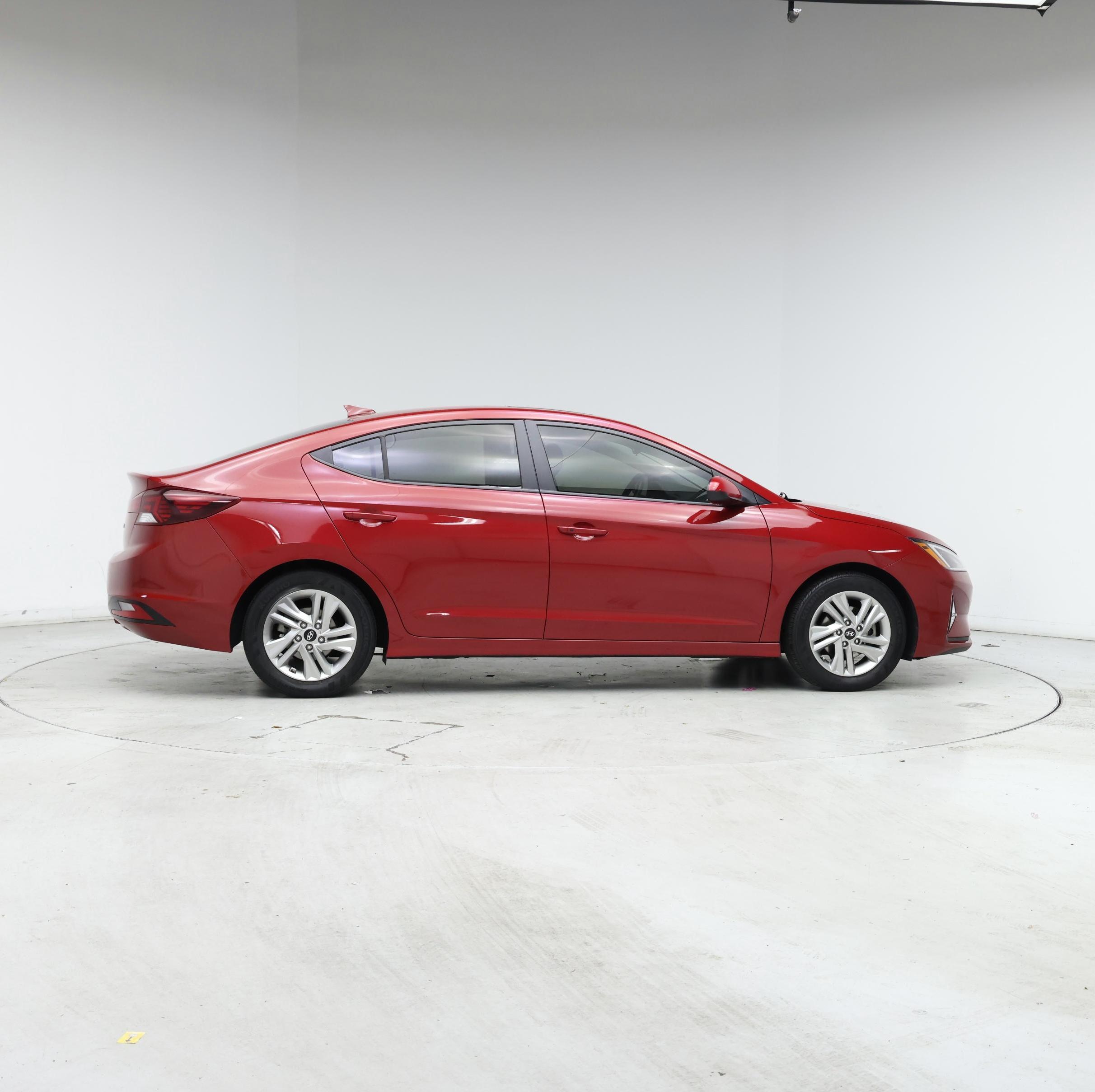 Thumbnail: 2020 Hyundai Elantra - 7