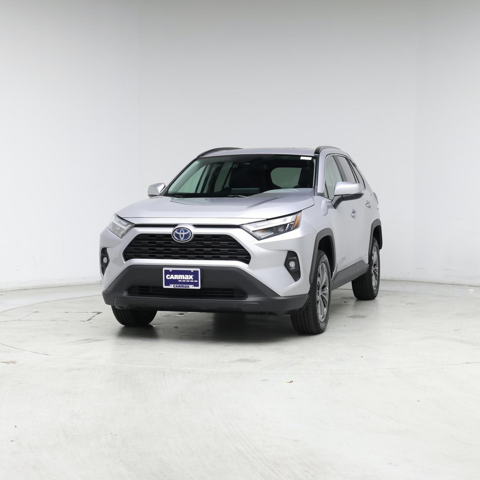 Thumbnail: 2022 Toyota RAV4 - 4