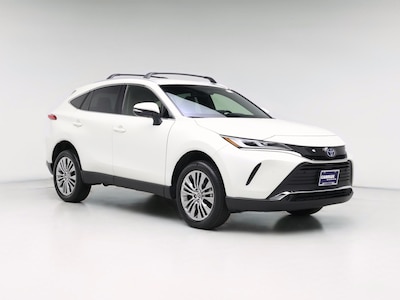White 2022 Toyota Venza Hybrid XLE
