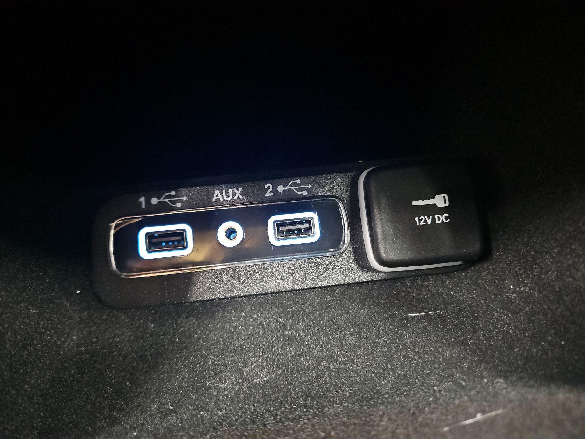 Thumbnail: 2020 Jeep Grand Cherokee - 19