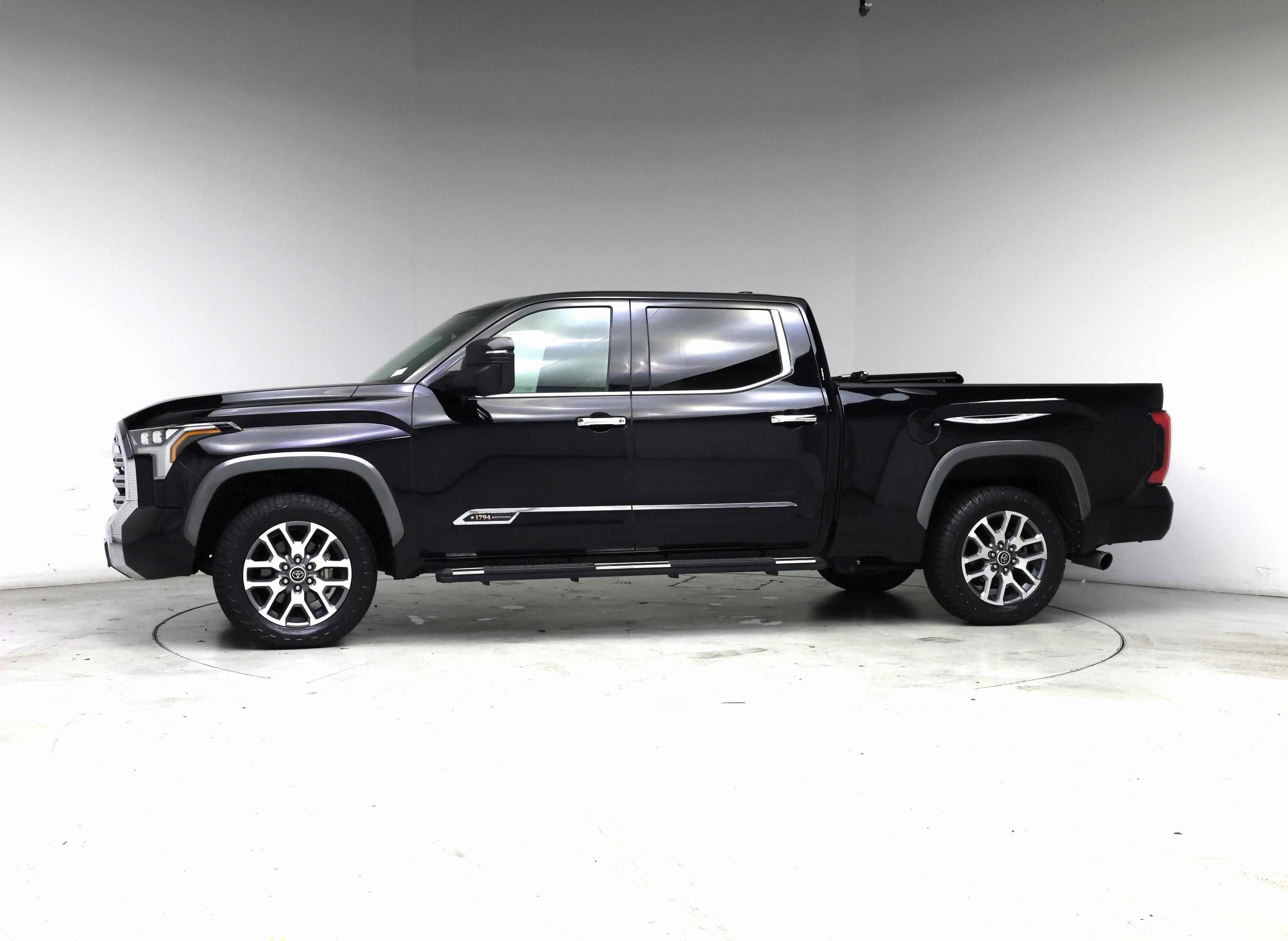 Thumbnail: 2023 Toyota Tundra - 3